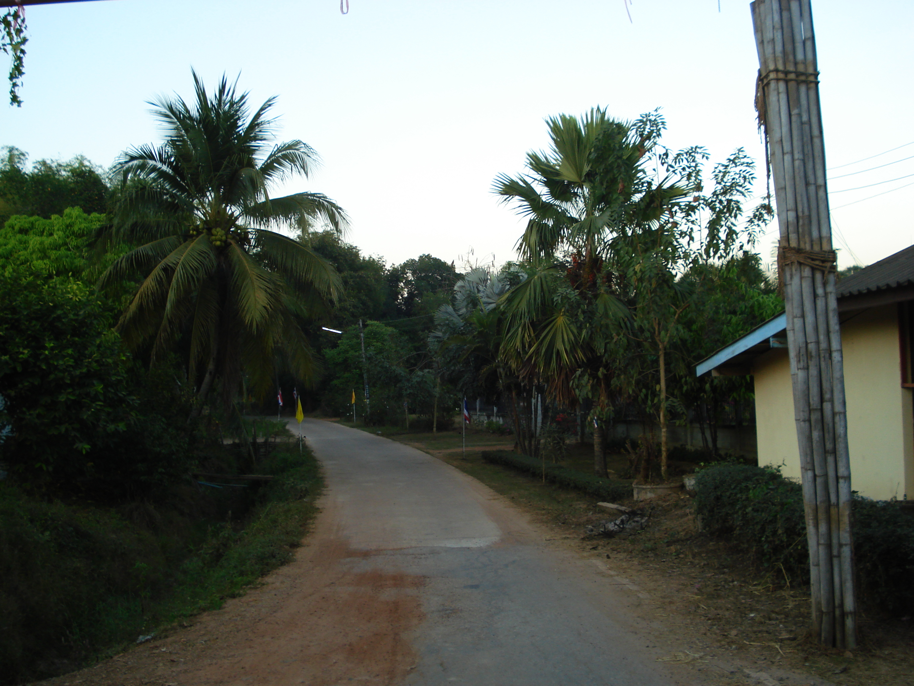 Picture Thailand Phitsanulok Jomthong Road 2008-01 30 - Journey Jomthong Road