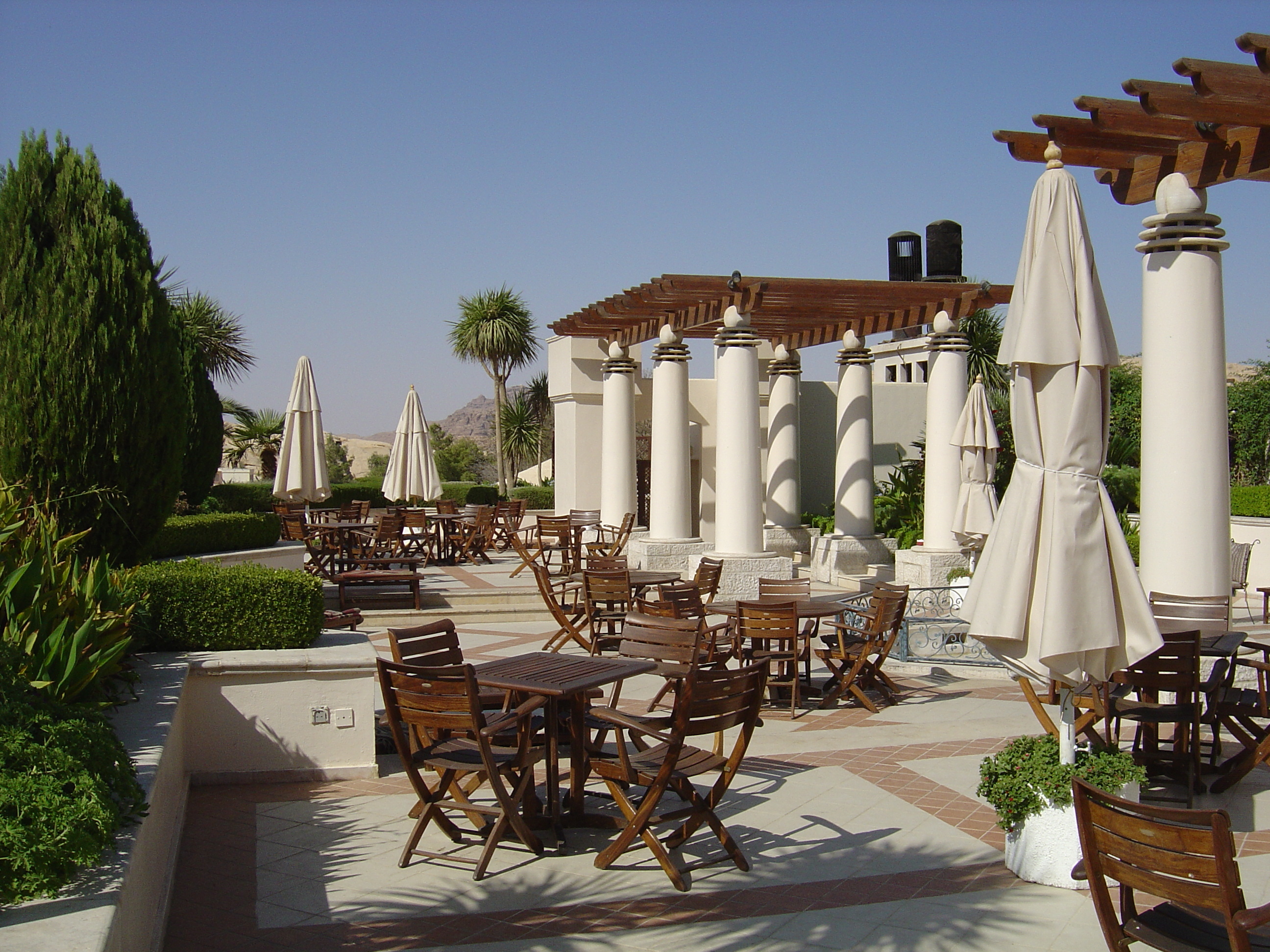 Picture Jordan Petra Movenpick Hotel 2004-10 6 - Discovery Movenpick Hotel