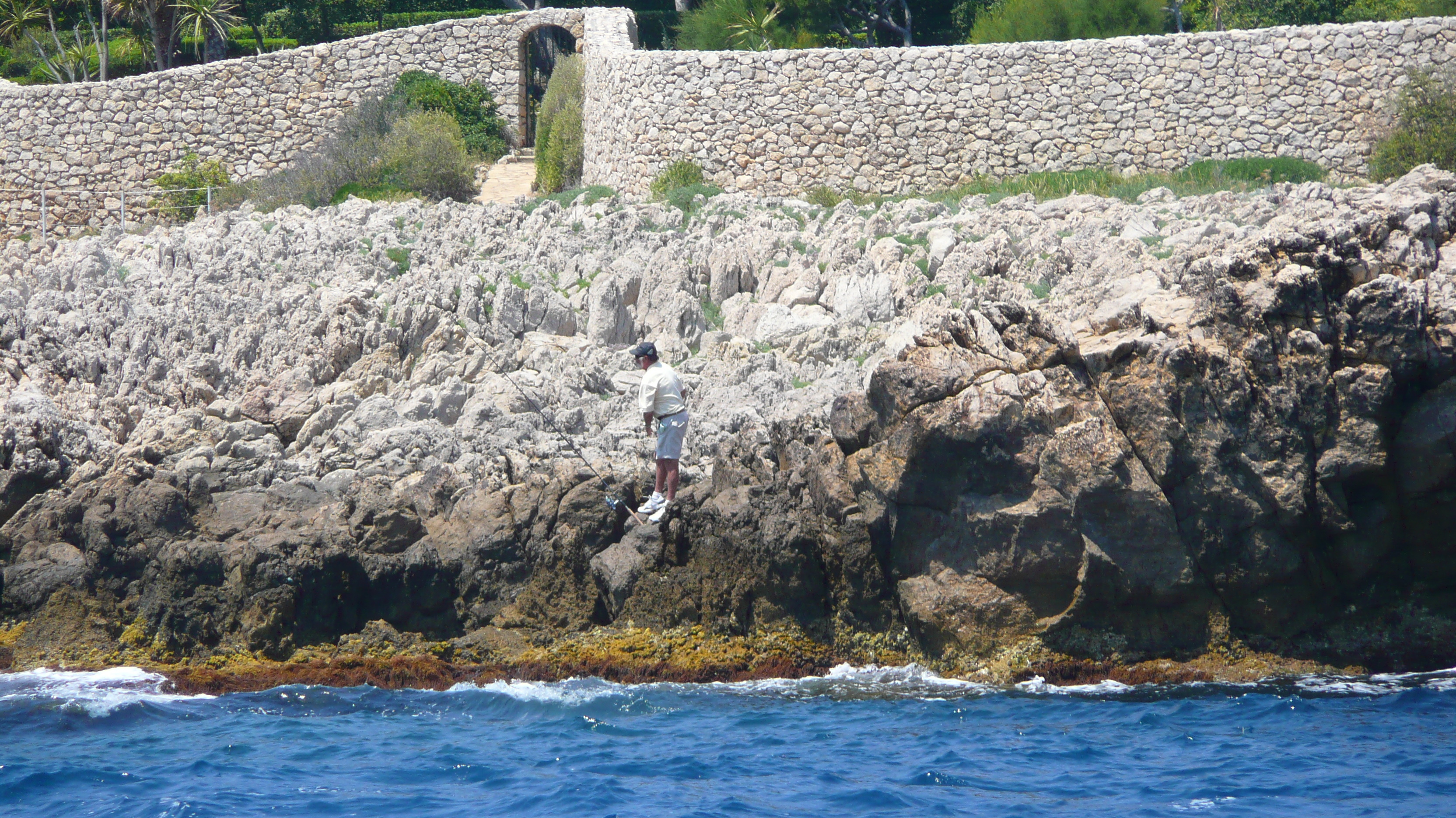 Picture France Cap d'Antibes Anse de la garoupe 2007-07 7 - Tour Anse de la garoupe