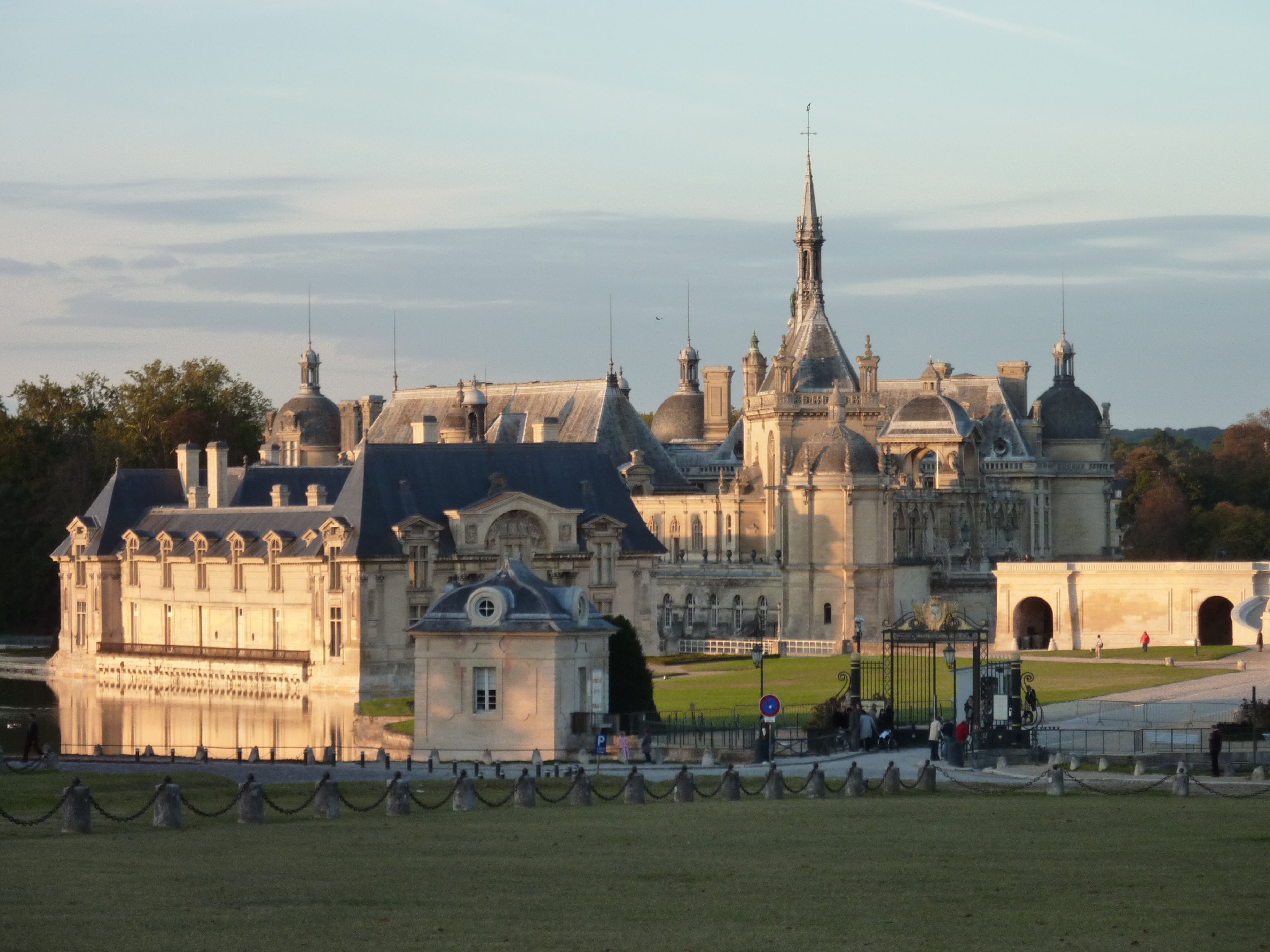 Picture France Chantilly 2009-10 5 - History Chantilly