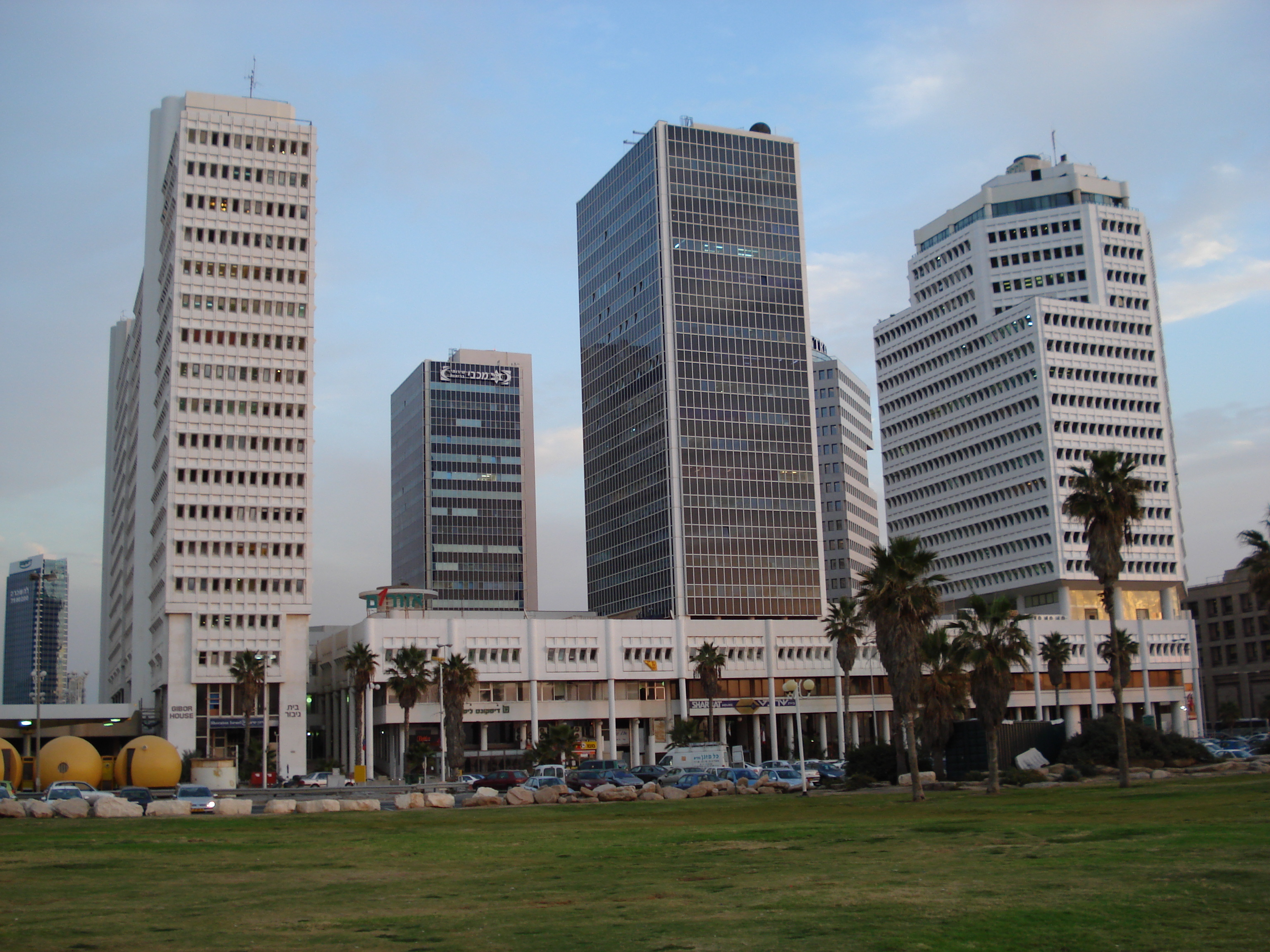 Picture Israel Tel Aviv Tel Aviv Sea Shore 2006-12 57 - Recreation Tel Aviv Sea Shore