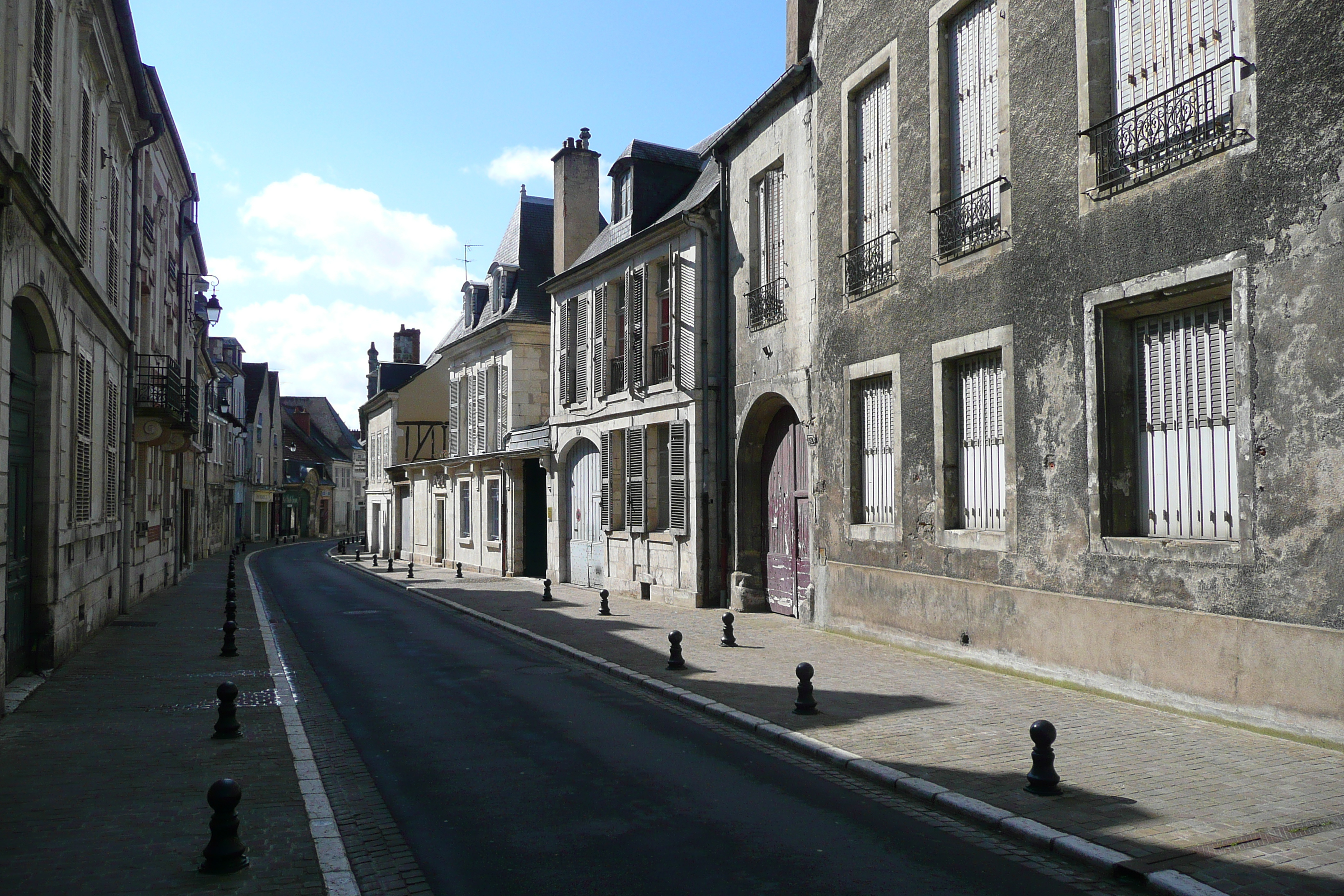 Picture France Bourges 2008-04 34 - Center Bourges