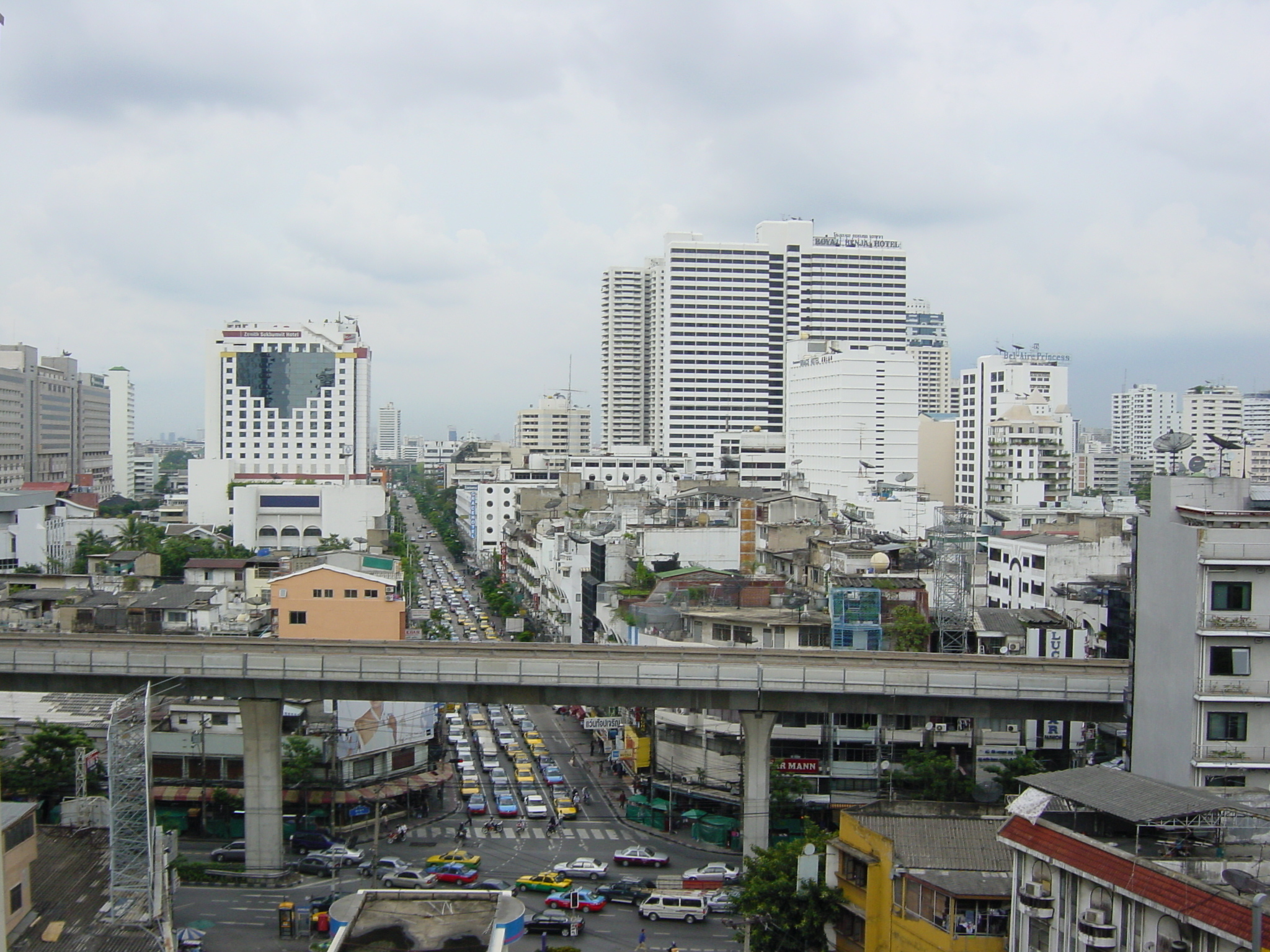 Picture Thailand Bangkok 2001-09 2 - Tour Bangkok