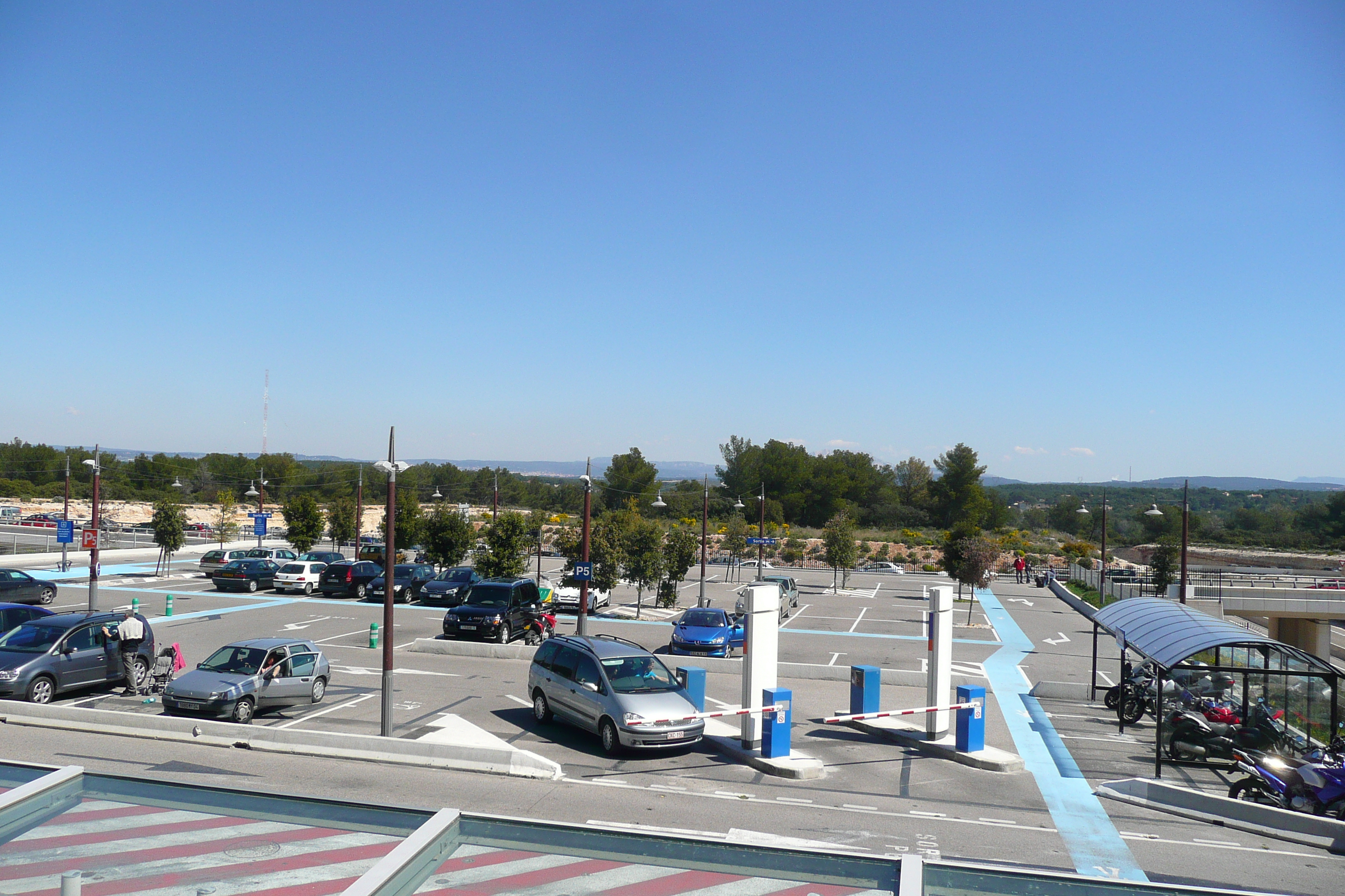 Picture France Aix en Provence TGV Train Station 2008-04 1 - Discovery TGV Train Station