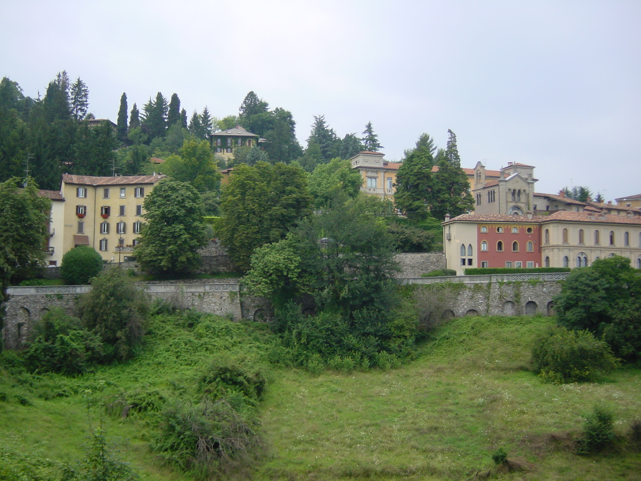 Picture Italy Bergamo 2002-07 12 - Discovery Bergamo