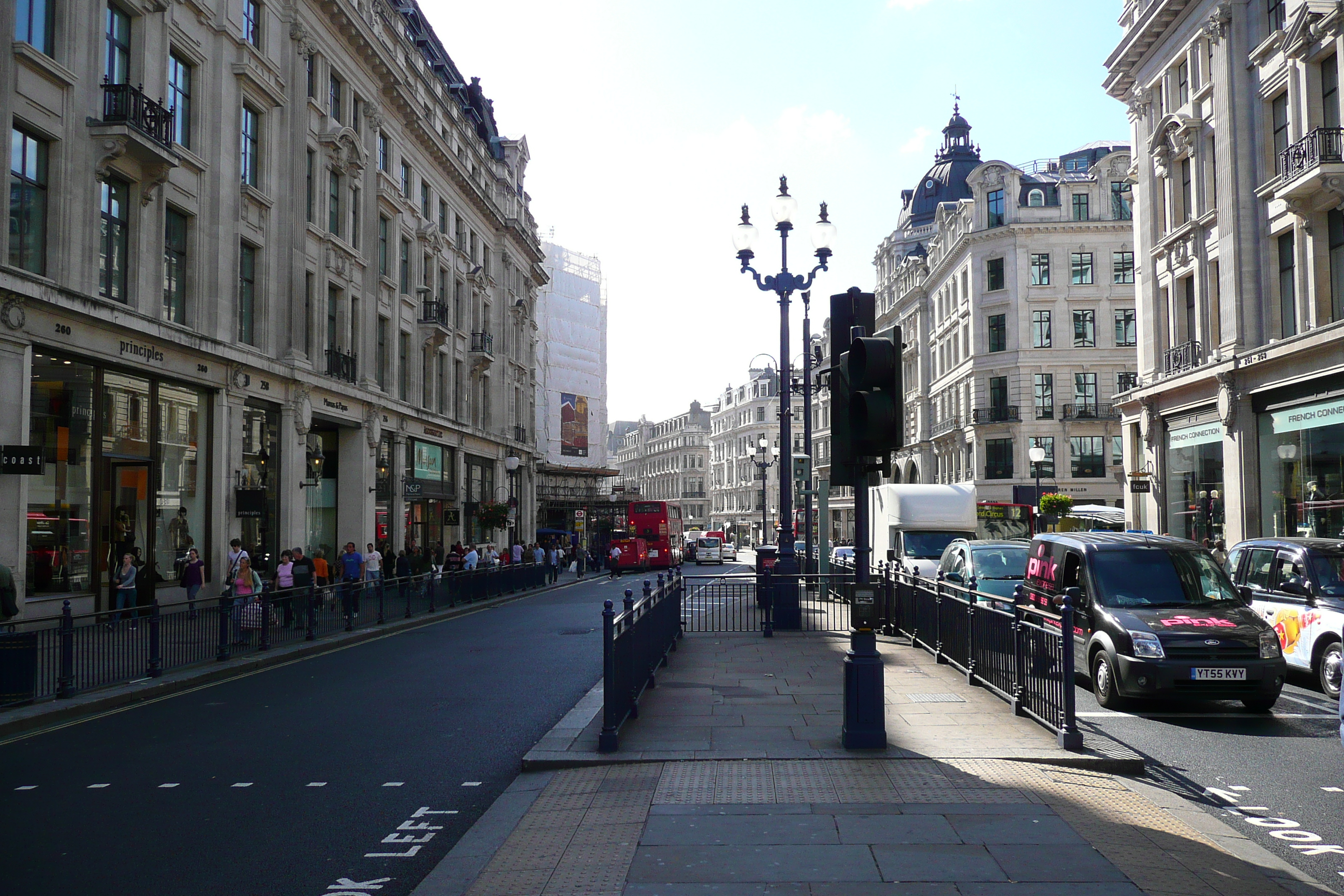 Picture United Kingdom London Oxford Street 2007-09 5 - Tours Oxford Street