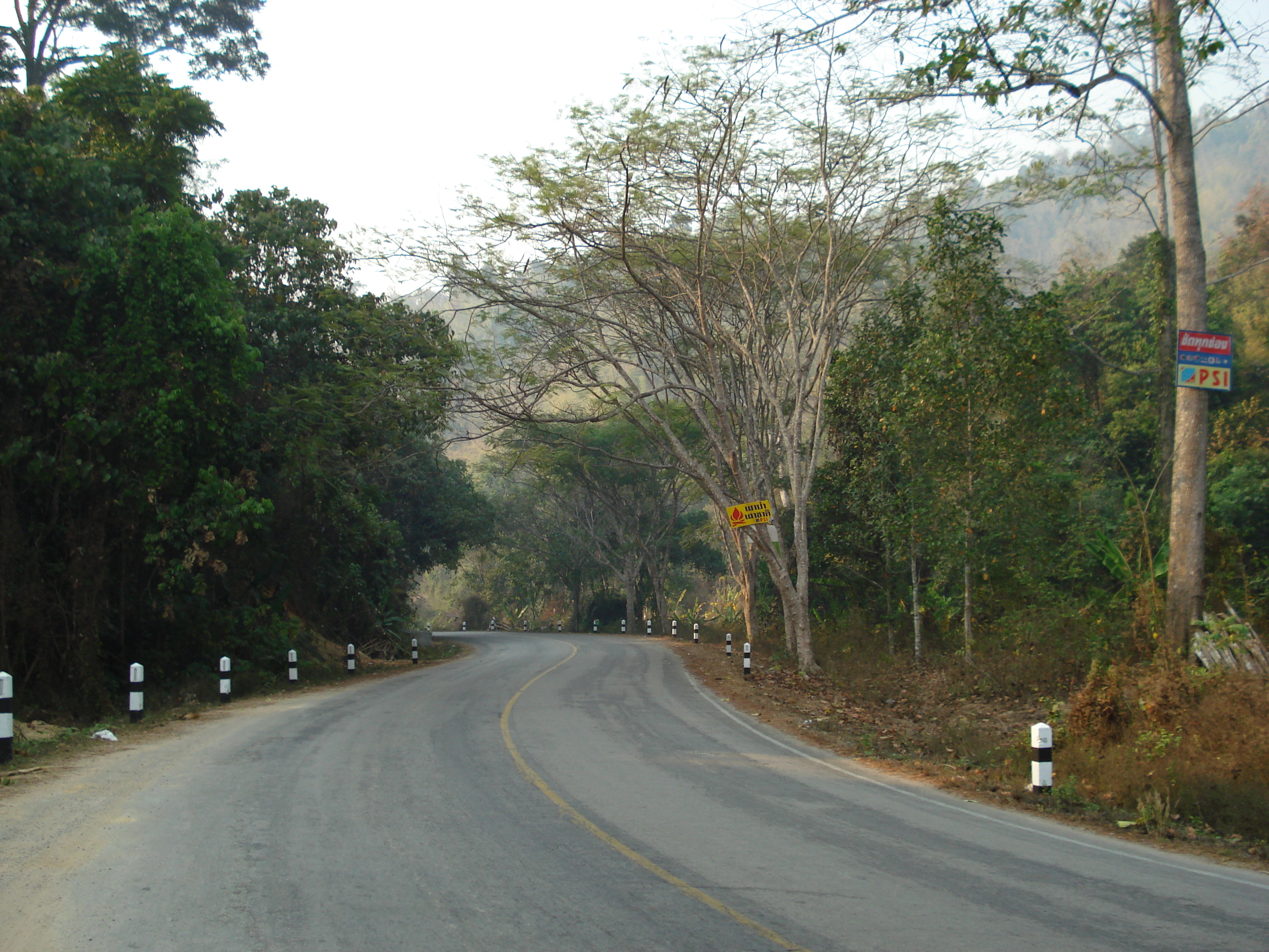 Picture Thailand Chiang Mai to Pai road 2007-02 1 - History Chiang Mai to Pai road