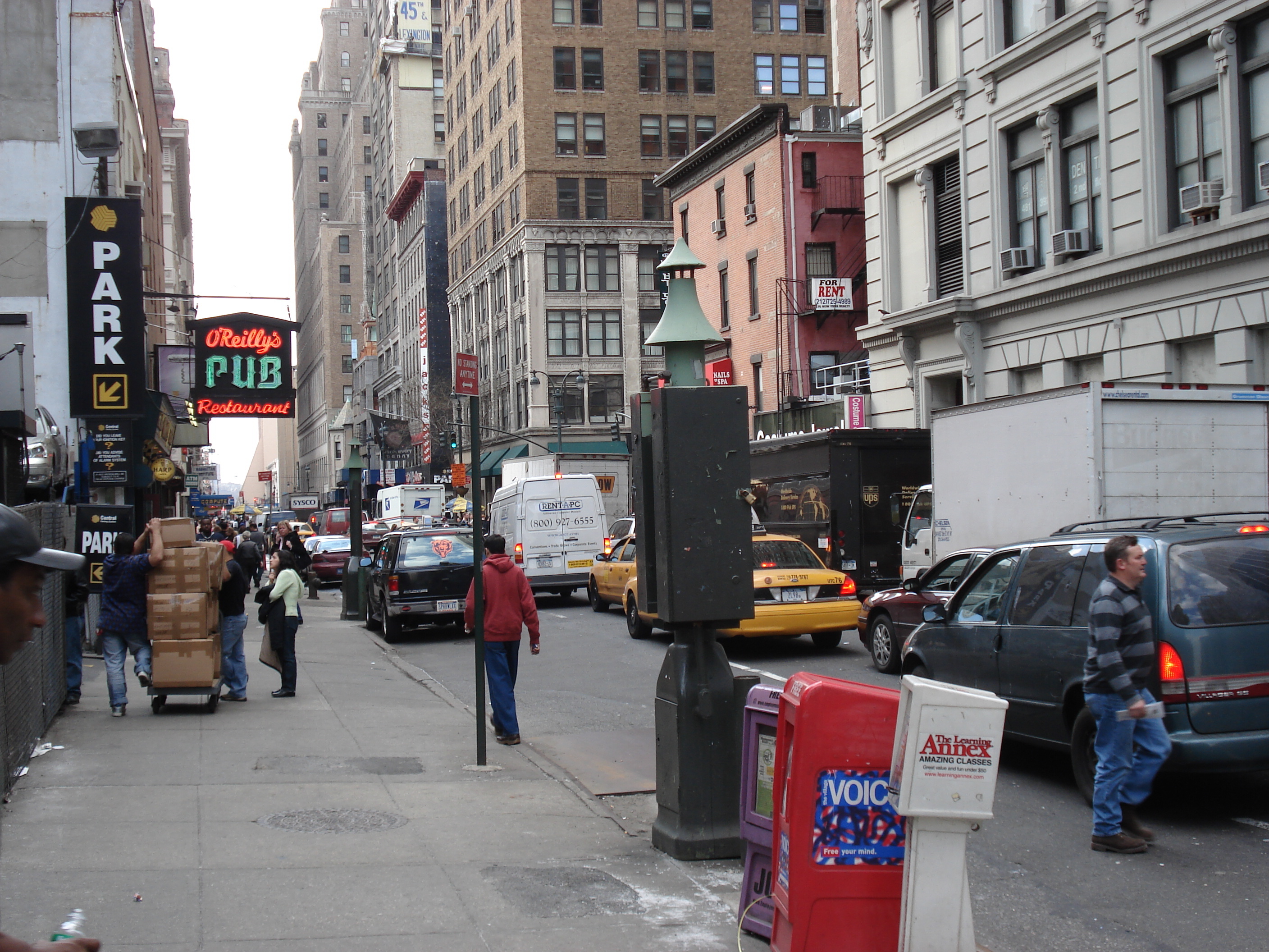 Picture United States New York Up Broadway 2006-03 31 - Center Up Broadway