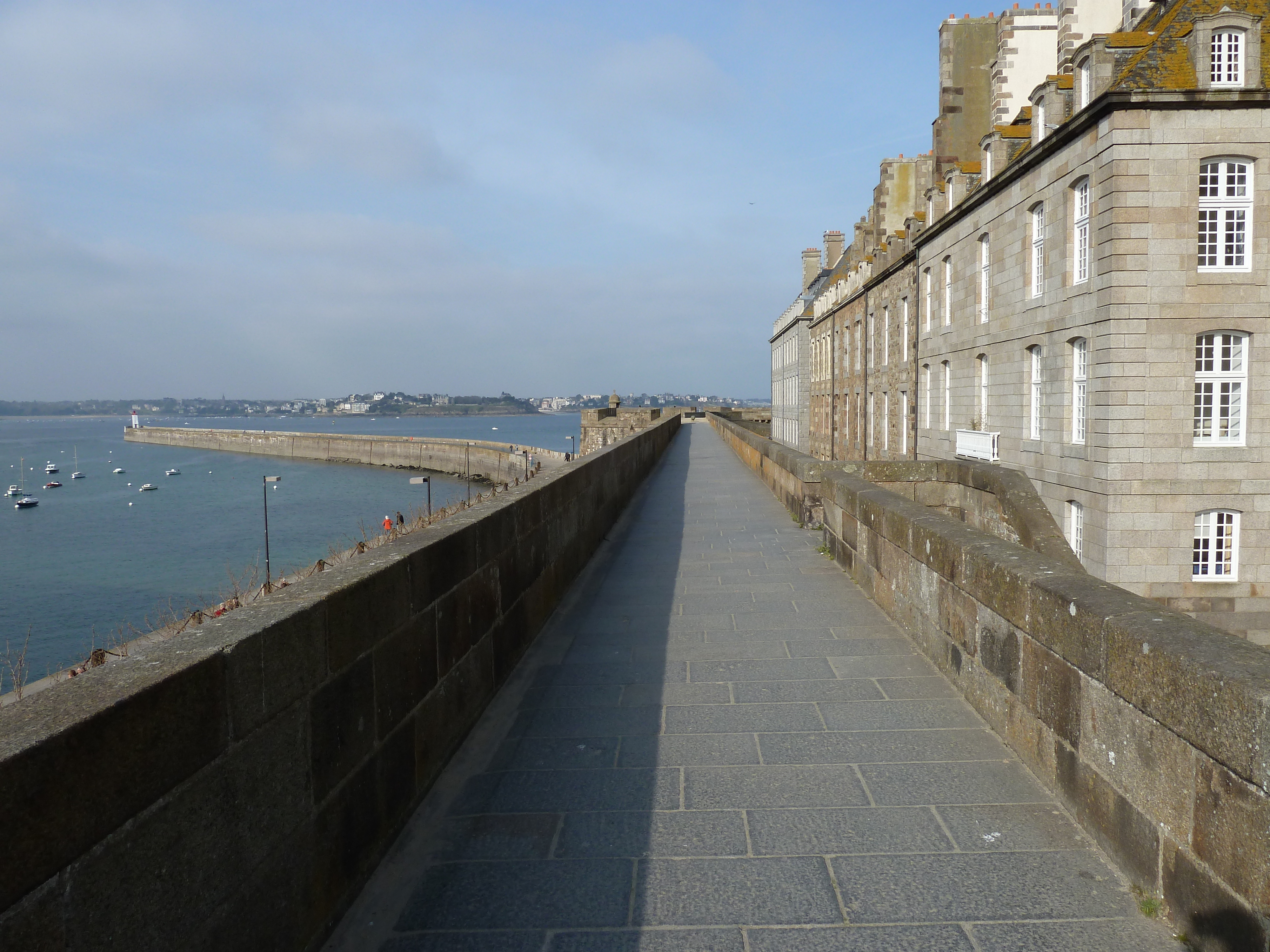 Picture France St Malo 2010-04 61 - Journey St Malo