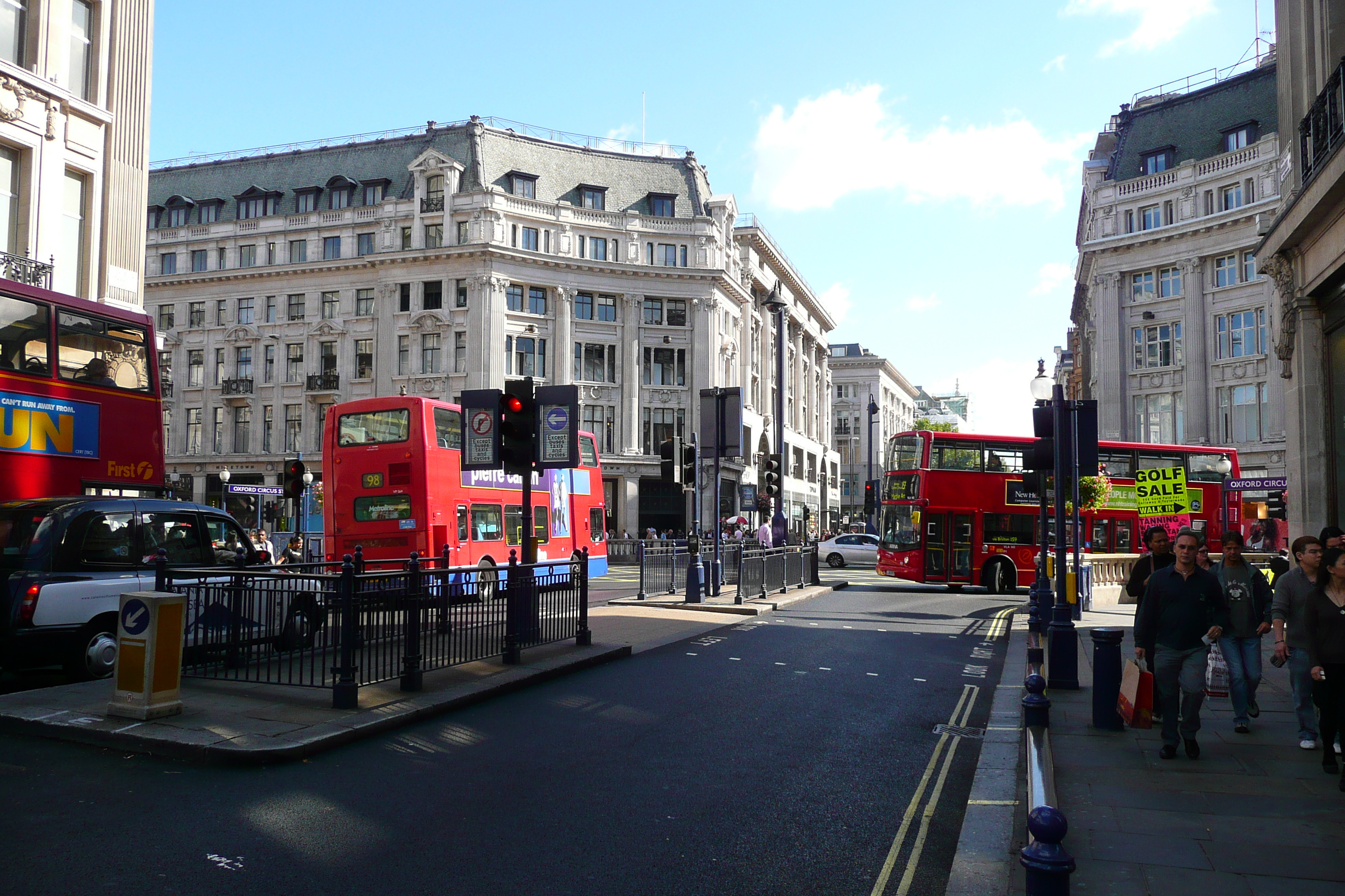 Picture United Kingdom London Oxford Street 2007-09 43 - Center Oxford Street