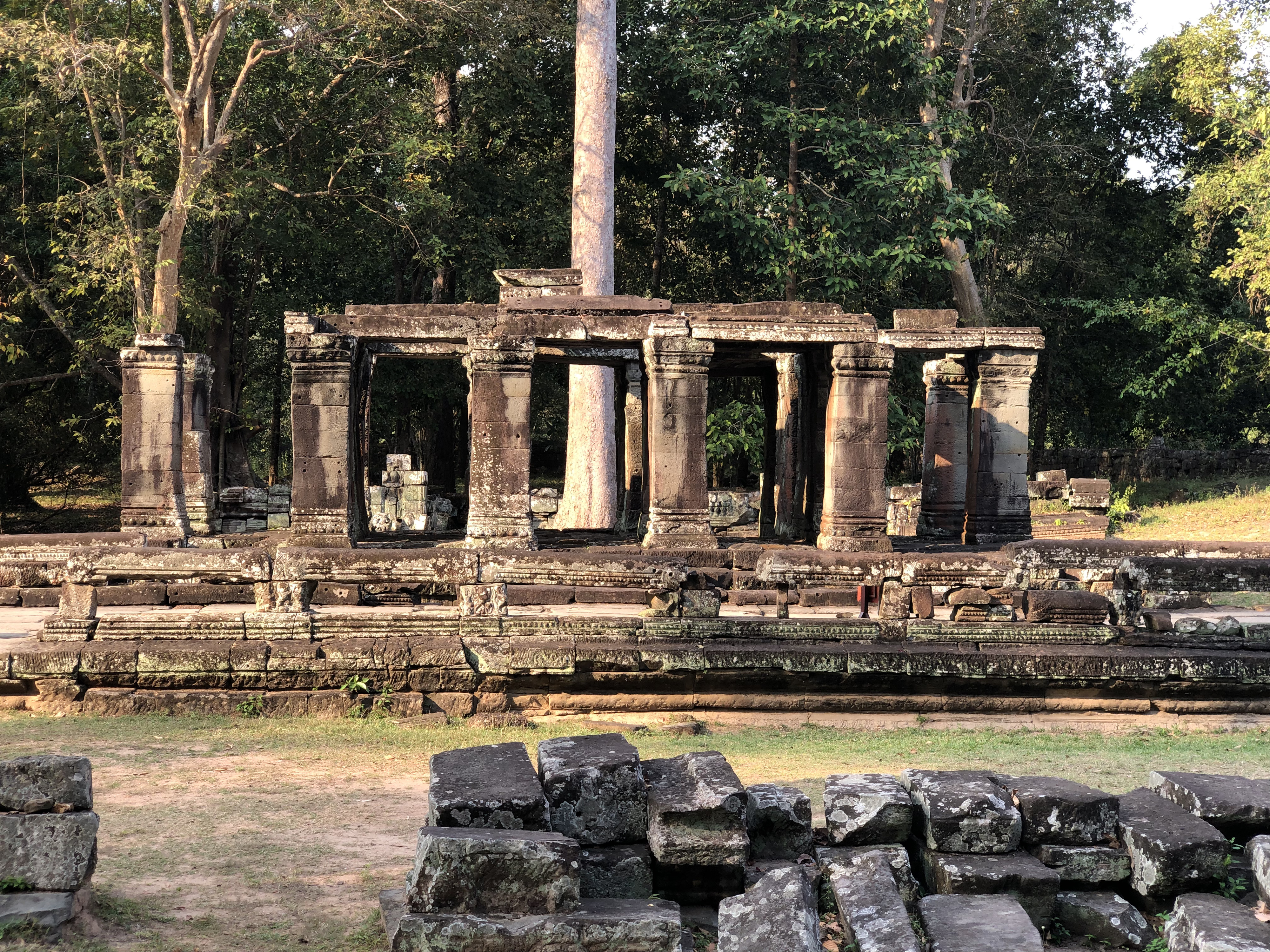 Picture Cambodia Siem Reap Banteay Kdei 2023-01 44 - Recreation Banteay Kdei