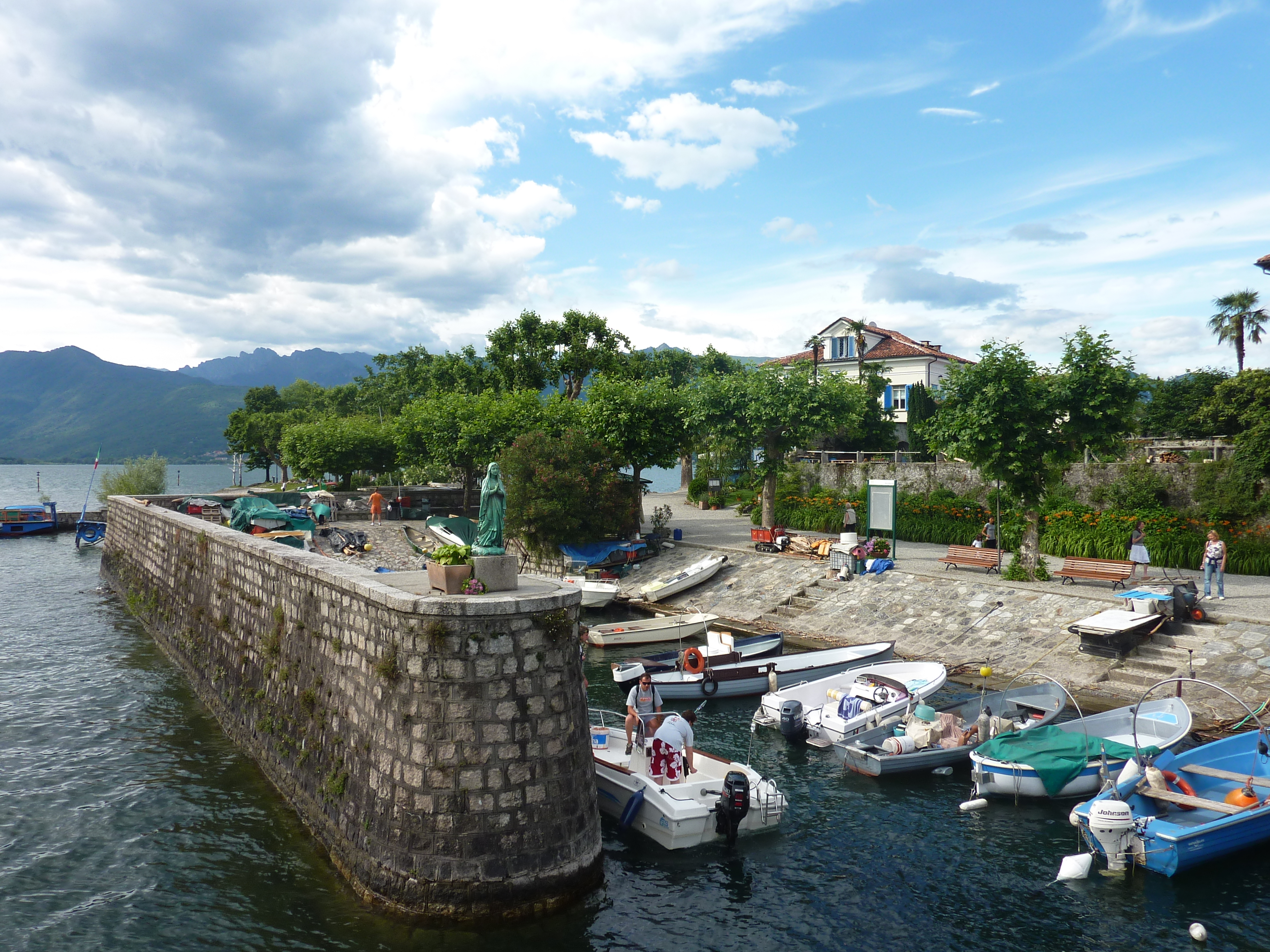 Picture Italy Isola Pescatori 2009-06 14 - Journey Isola Pescatori