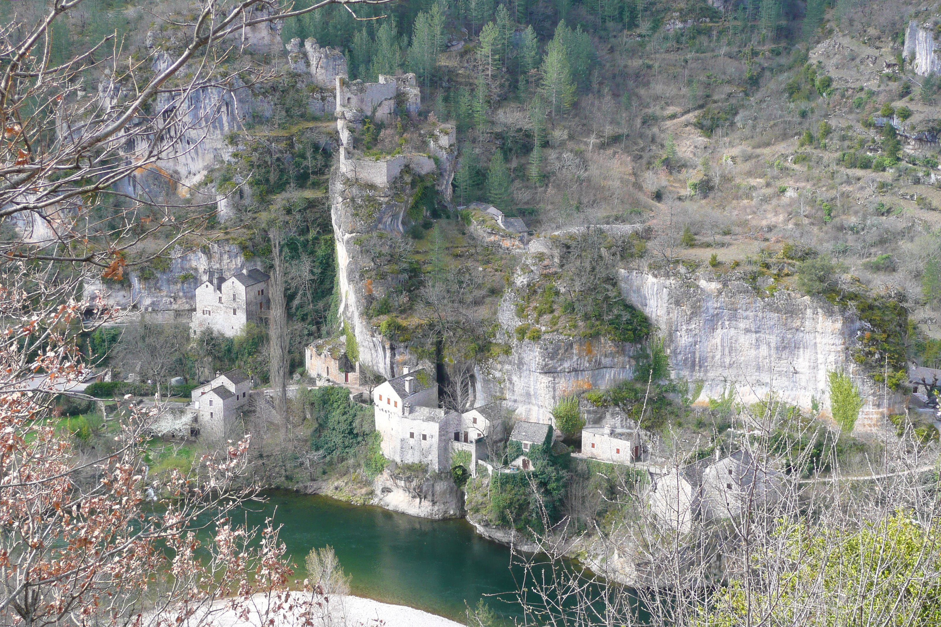 Picture France Tarn river 2008-04 85 - History Tarn river