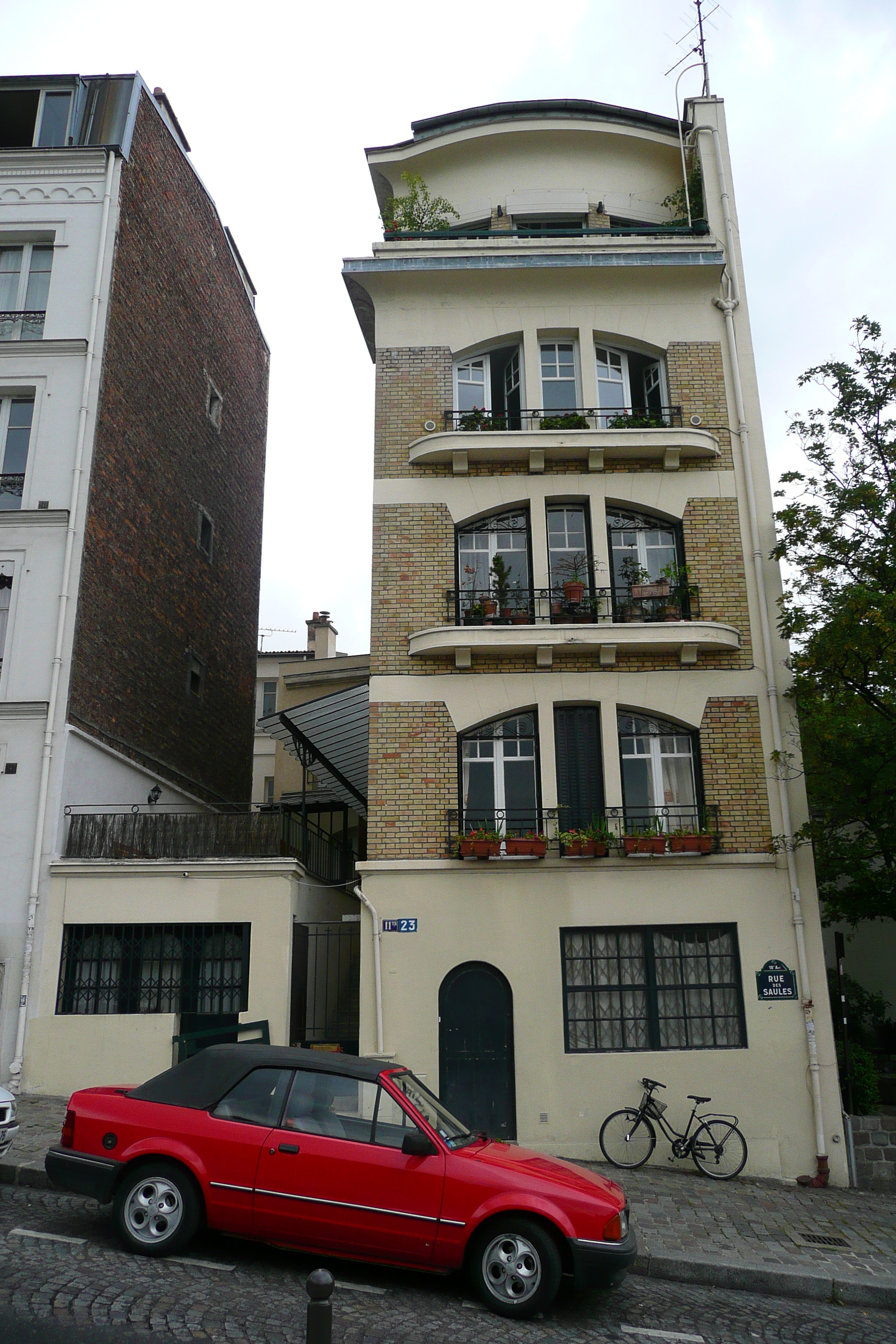 Picture France Paris Montmartre 2007-06 119 - Center Montmartre