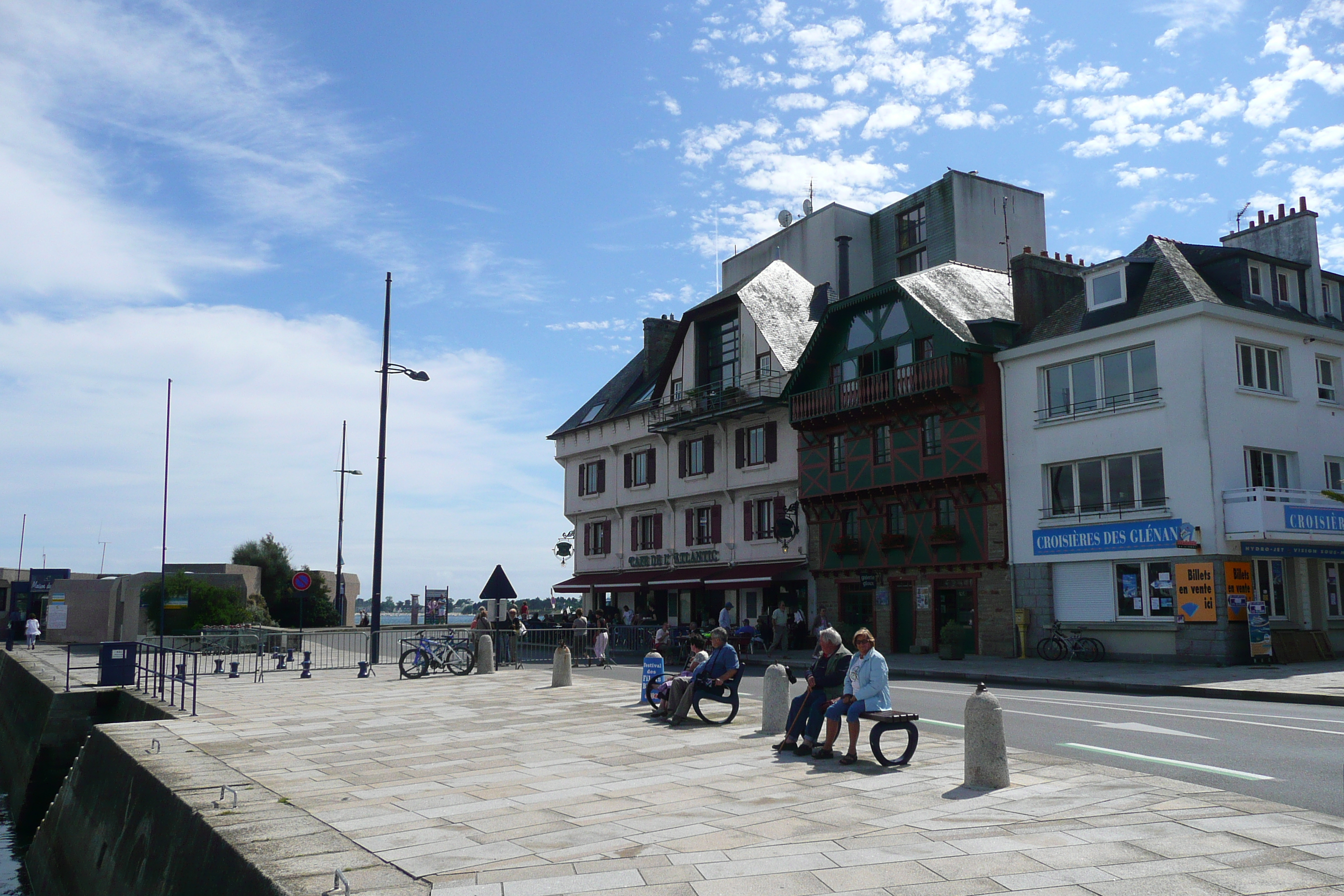 Picture France Concarneau 2008-07 124 - Tours Concarneau