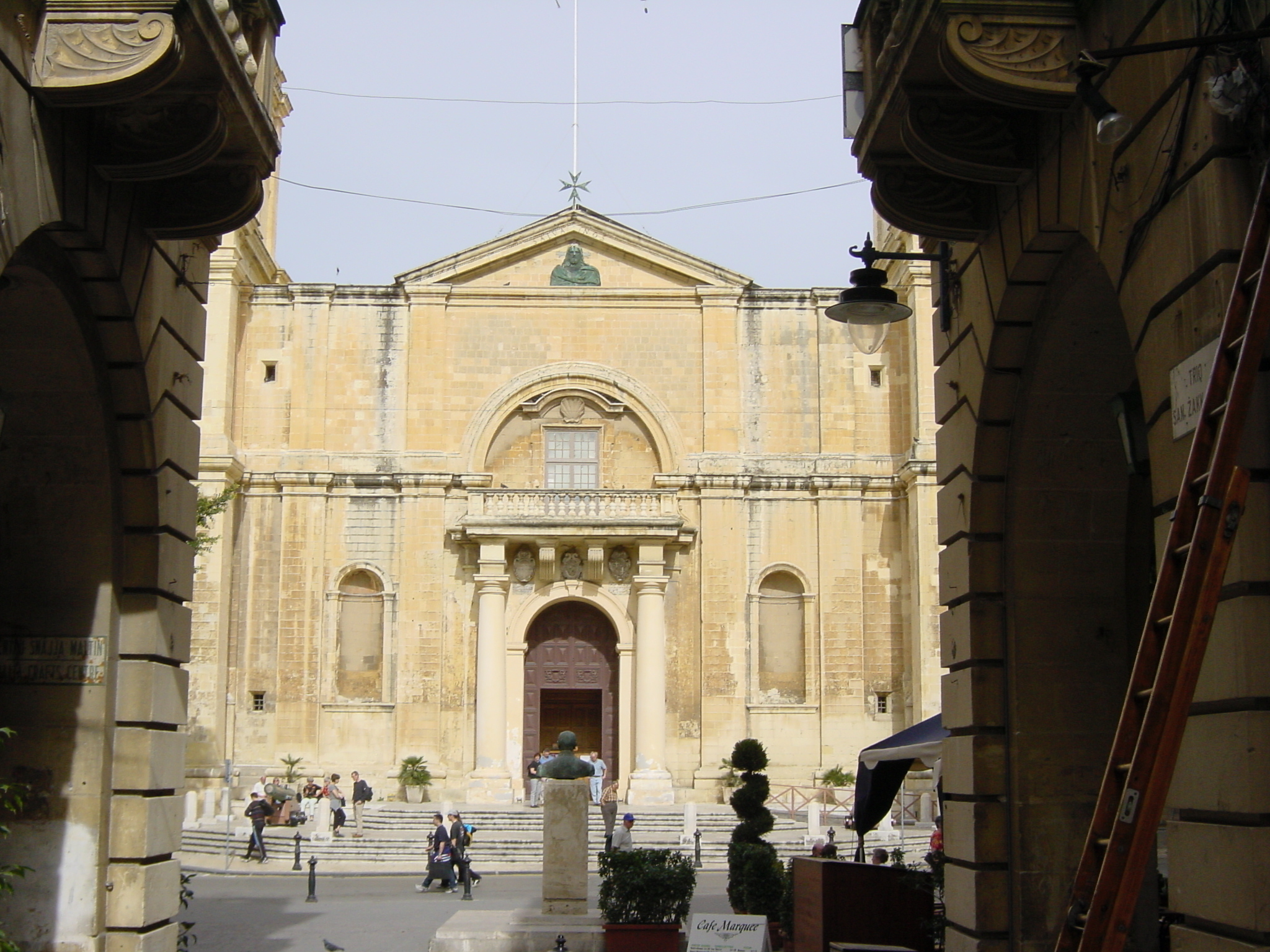 Picture Malta Valletta 2001-03 30 - Tours Valletta