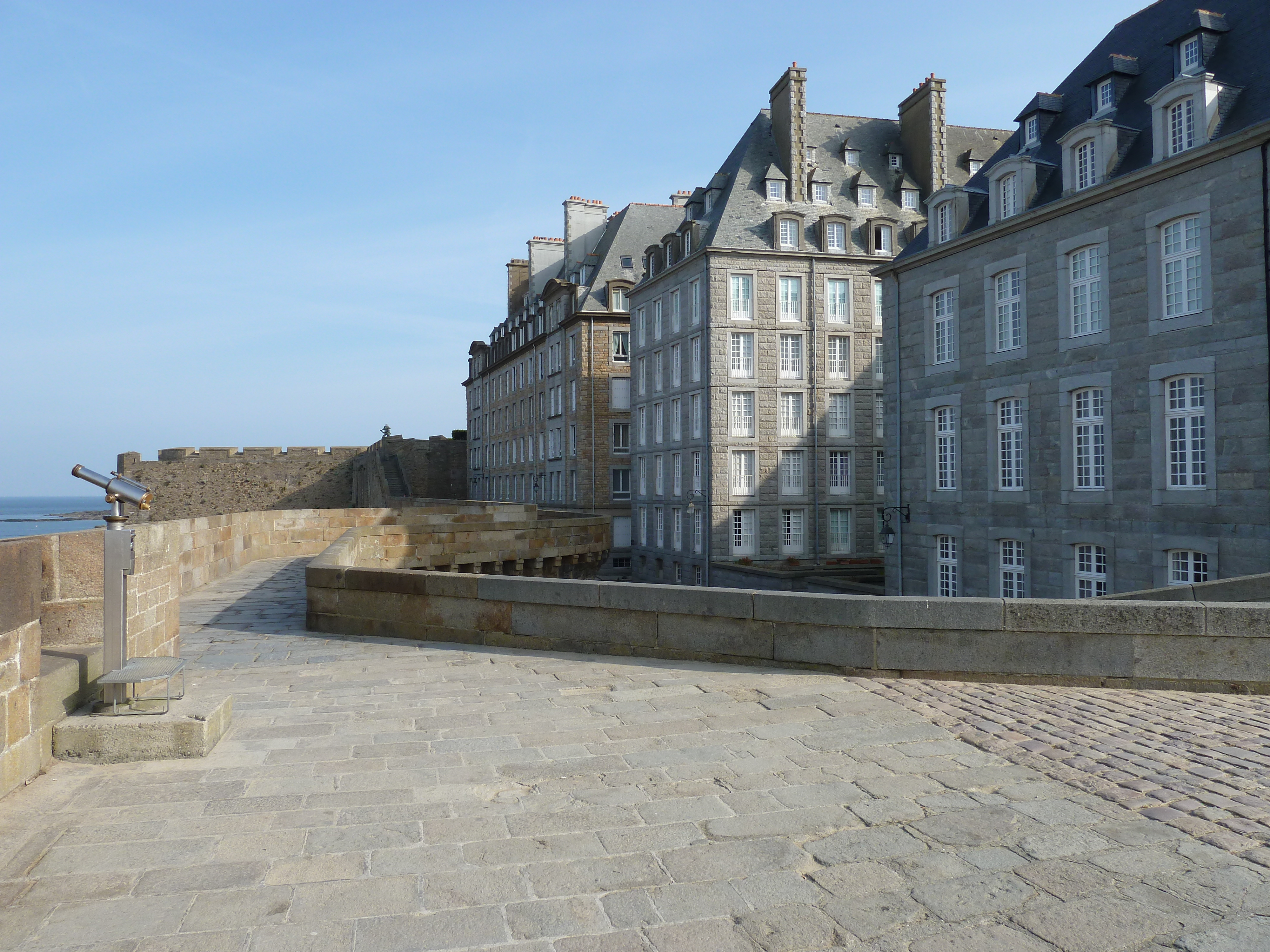 Picture France St Malo 2010-04 94 - Around St Malo