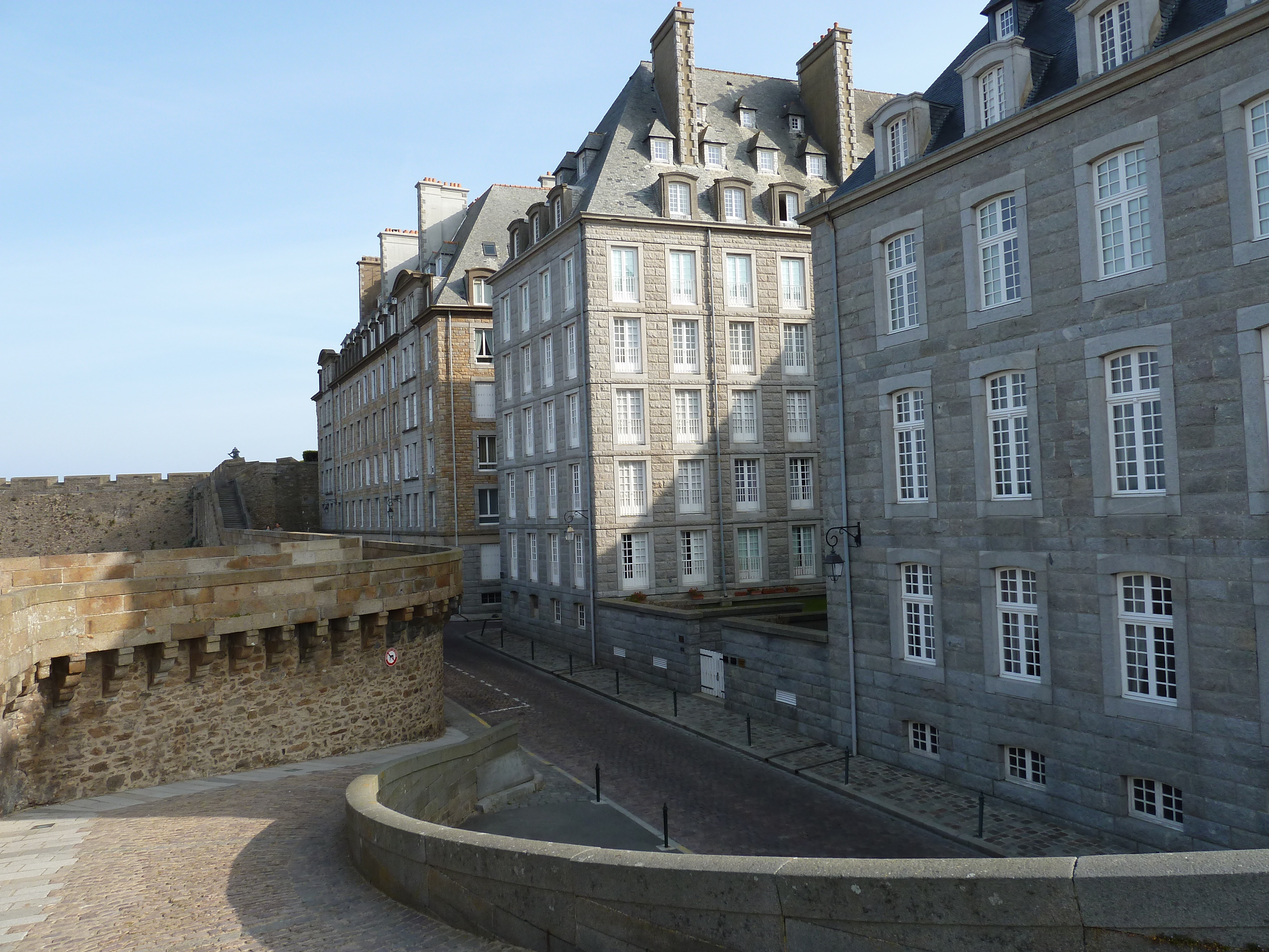 Picture France St Malo 2010-04 93 - Tour St Malo