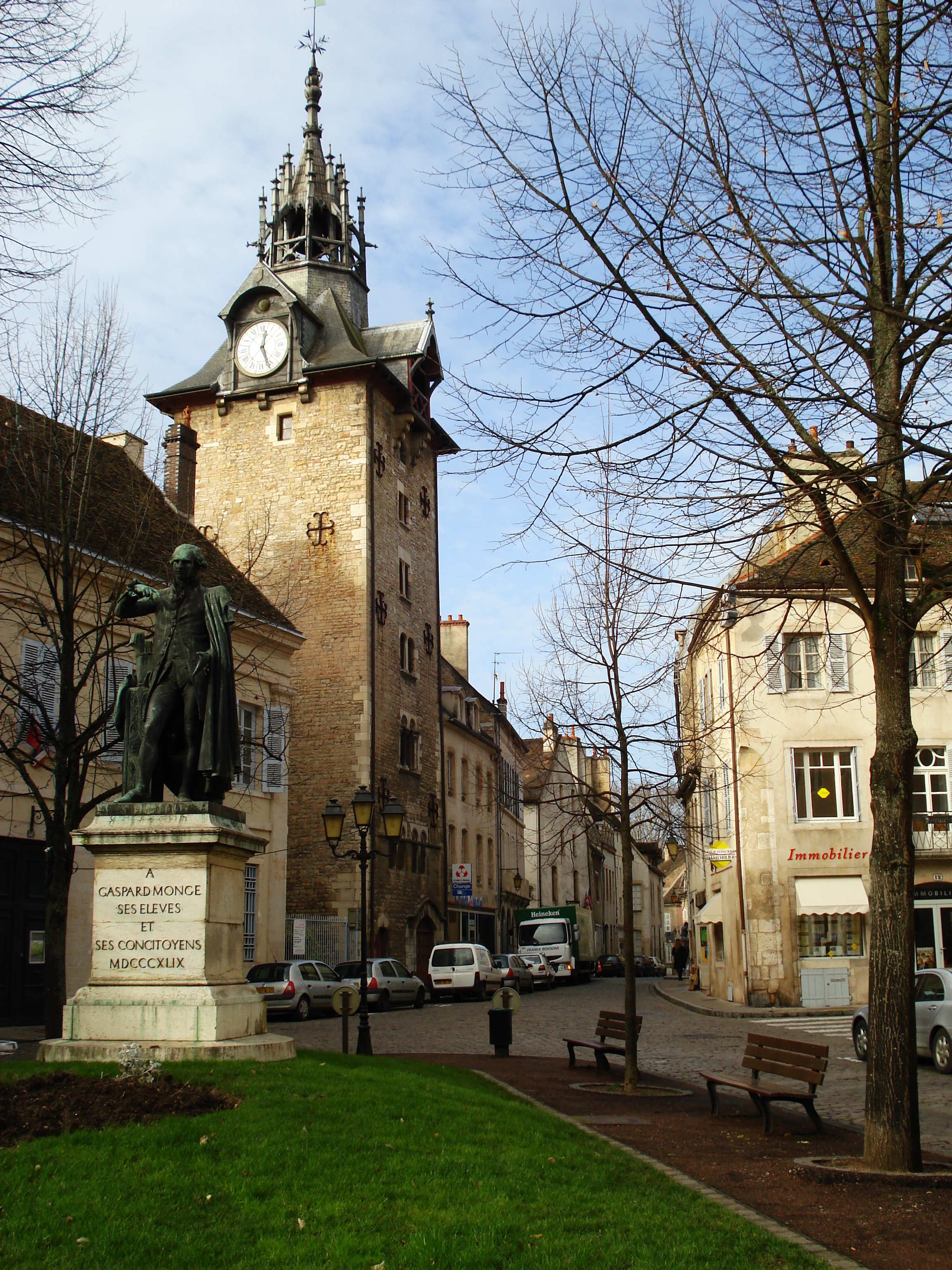 Picture France Beaune 2007-01 45 - History Beaune