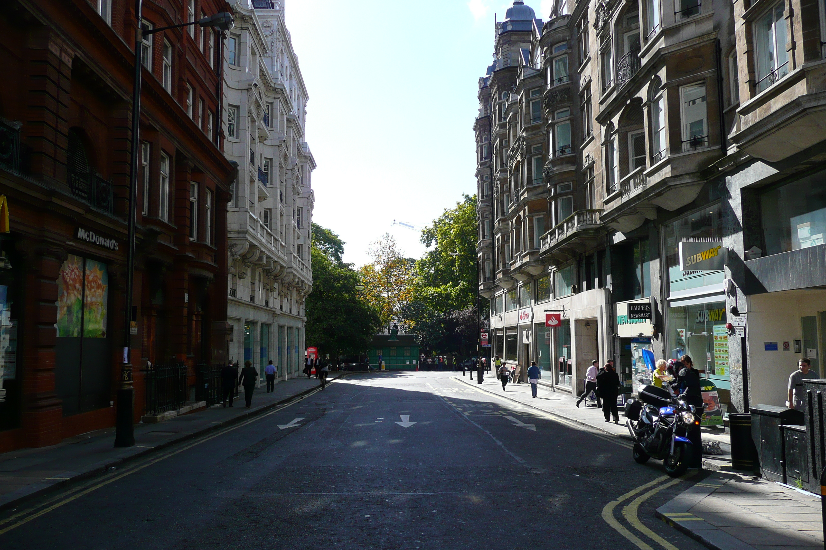 Picture United Kingdom London Oxford Street 2007-09 188 - Tour Oxford Street