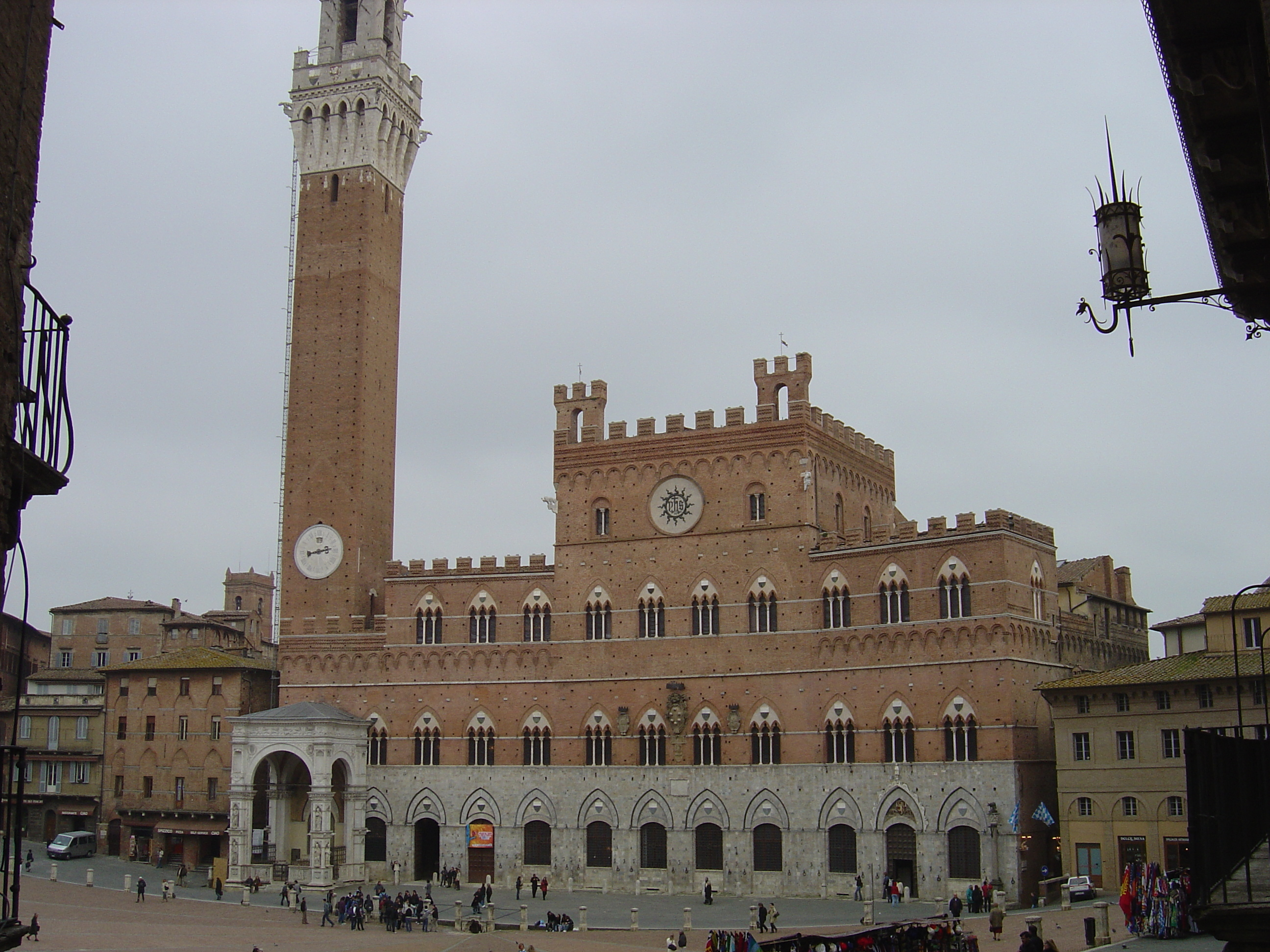 Picture Italy Siena 2004-03 30 - Around Siena