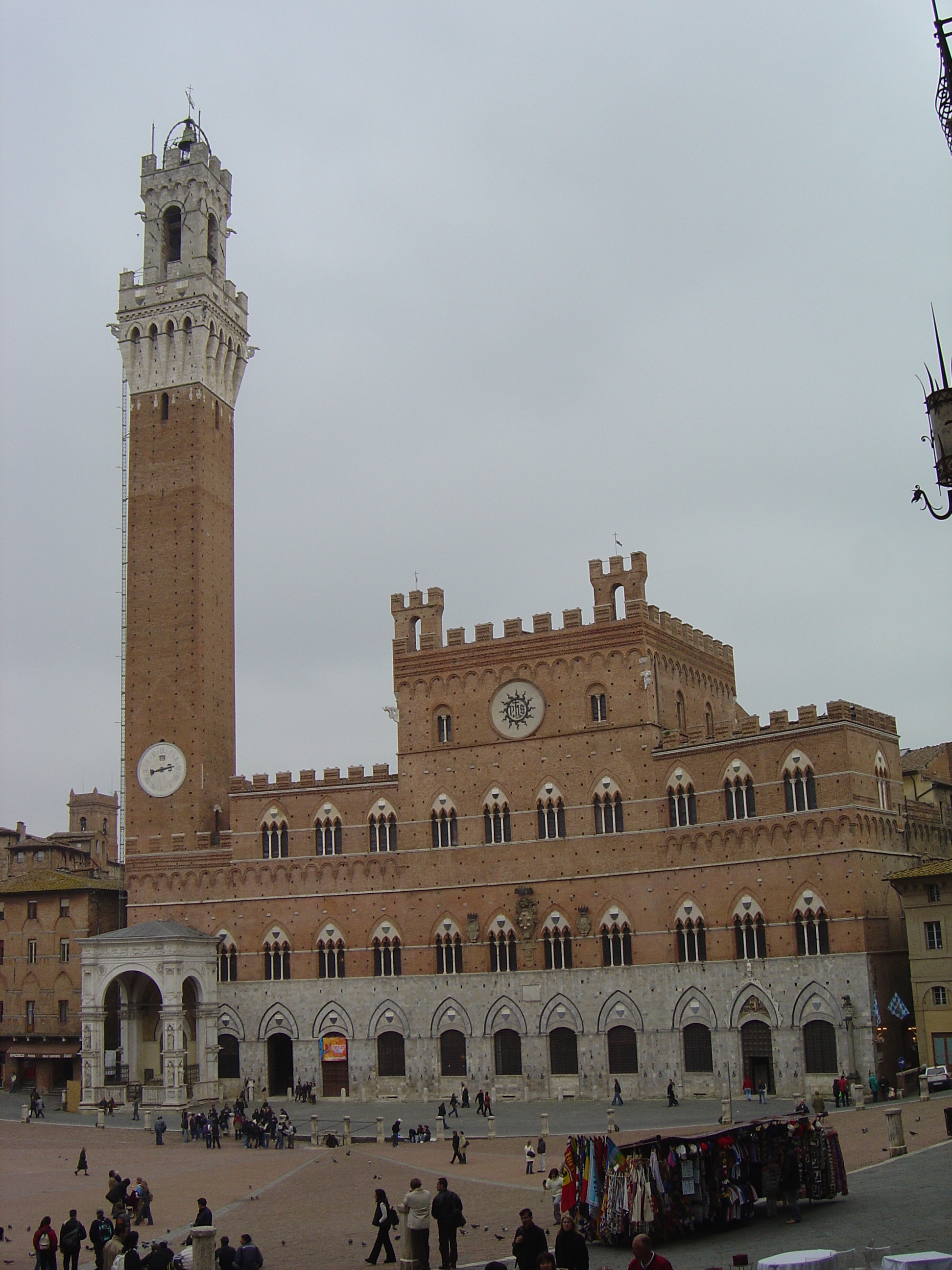 Picture Italy Siena 2004-03 25 - History Siena