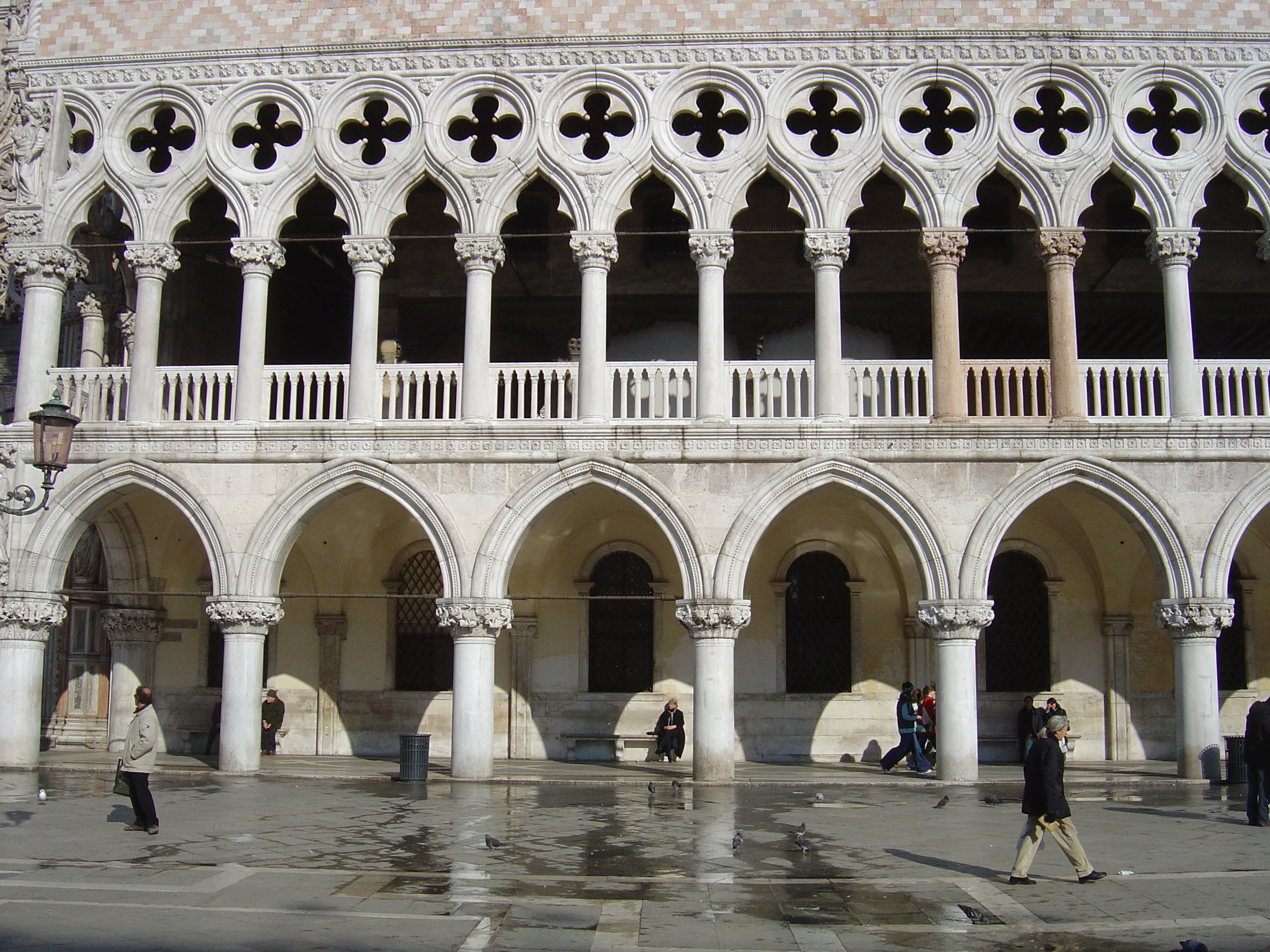 Picture Italy Venice 2005-03 169 - Center Venice