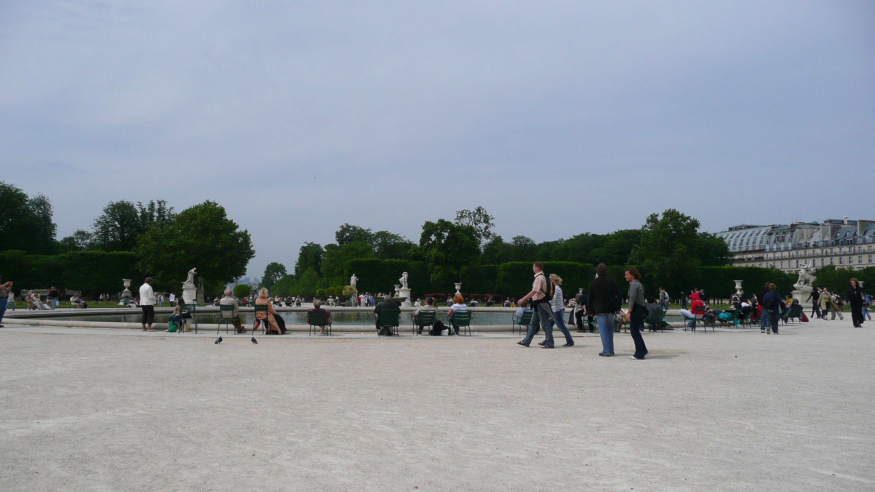 Picture France Paris Garden of Tuileries 2007-05 64 - Journey Garden of Tuileries