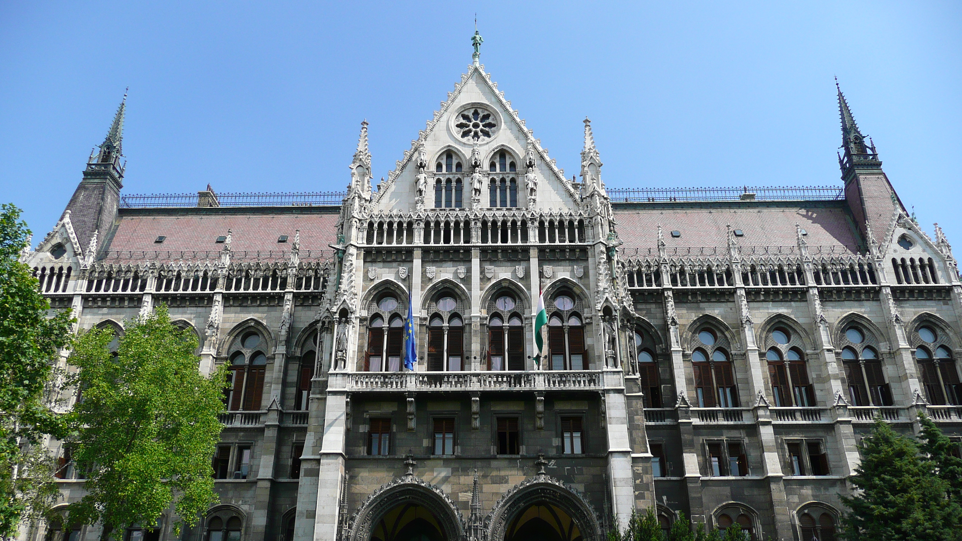 Picture Hungary Budapest Budapest Parliament 2007-06 11 - Journey Budapest Parliament