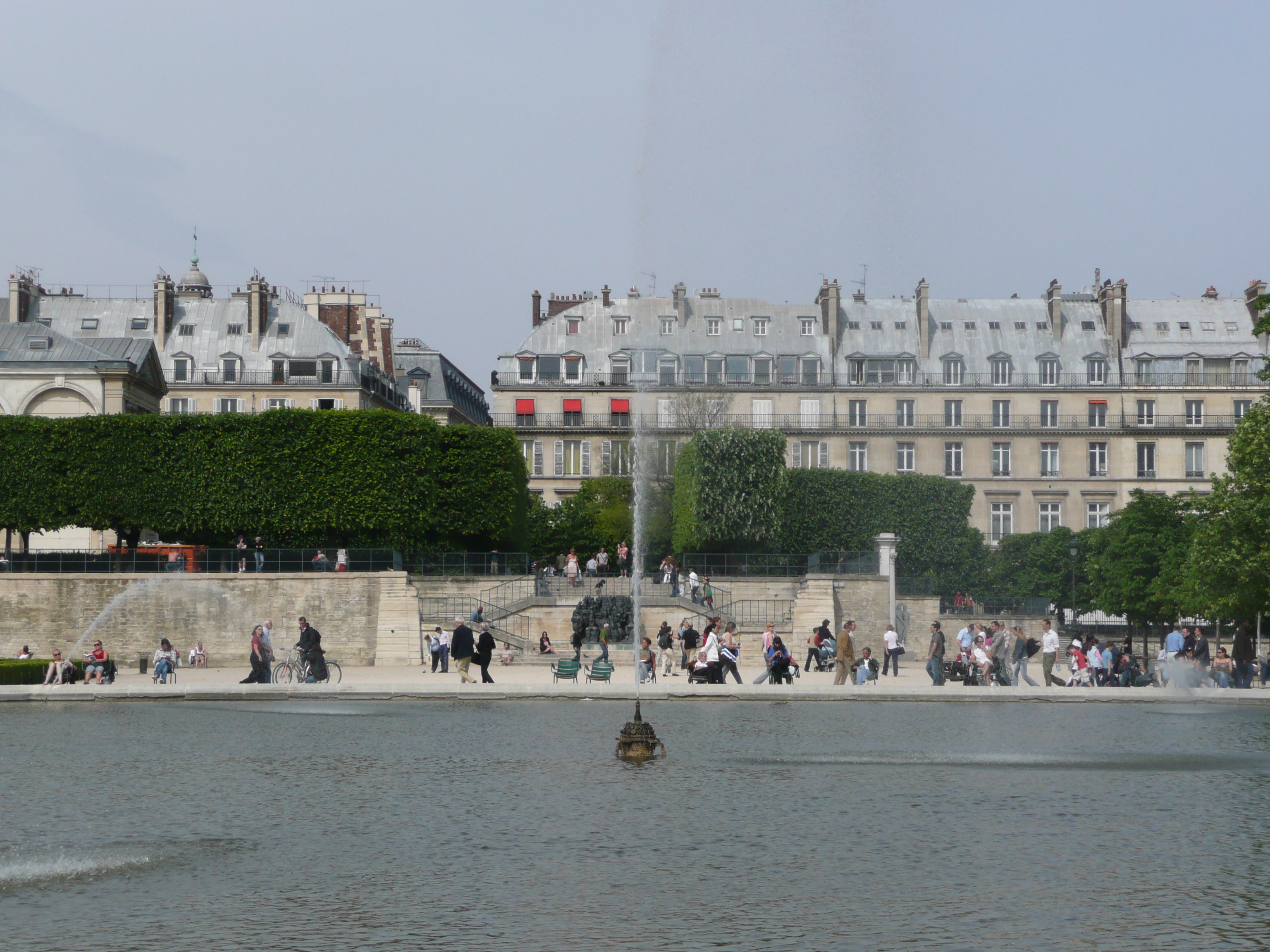 Picture France Paris Garden of Tuileries 2007-05 269 - Tours Garden of Tuileries