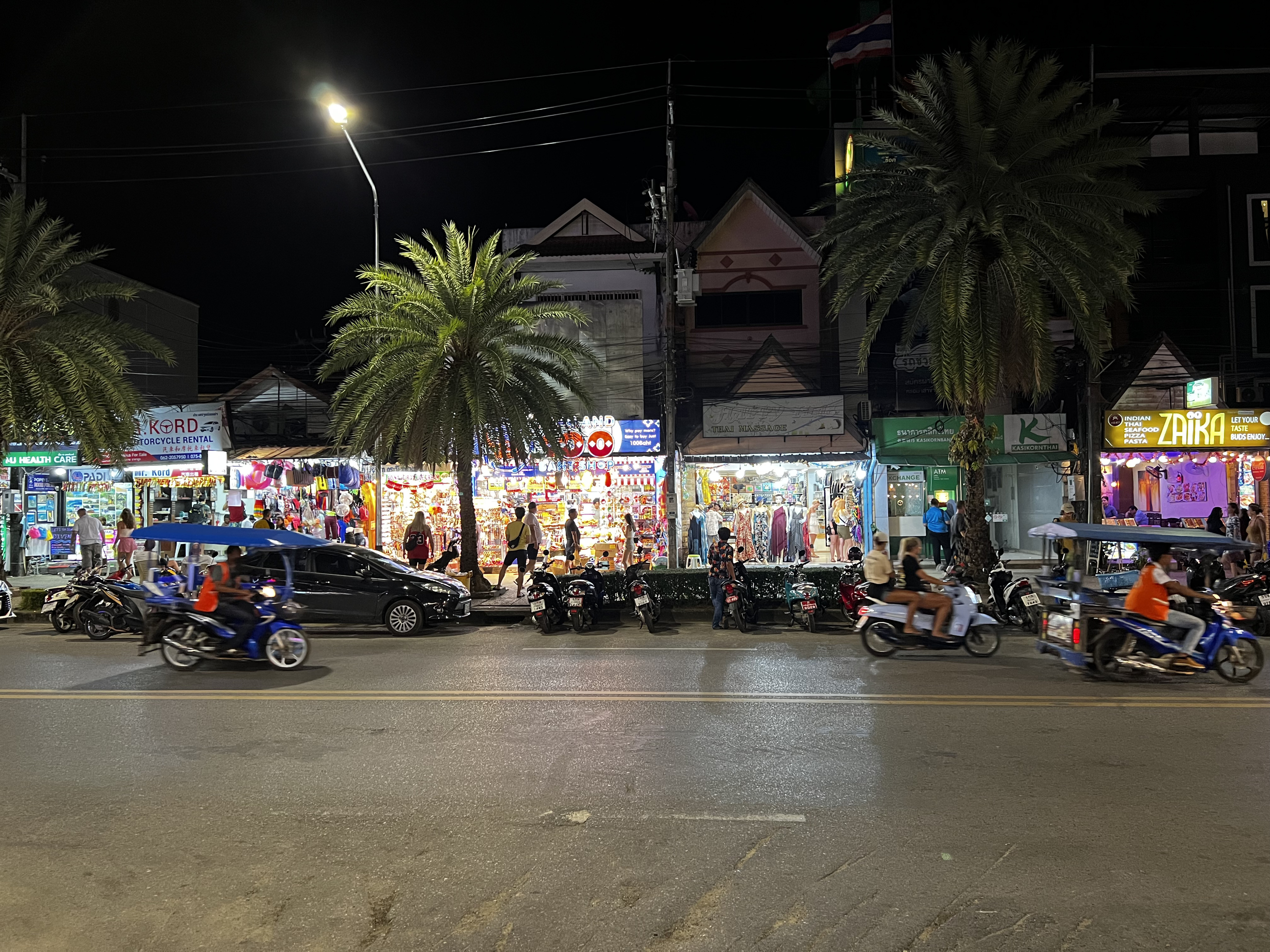 Picture Thailand Krabi Ao Nang 2023-01 104 - Center Ao Nang