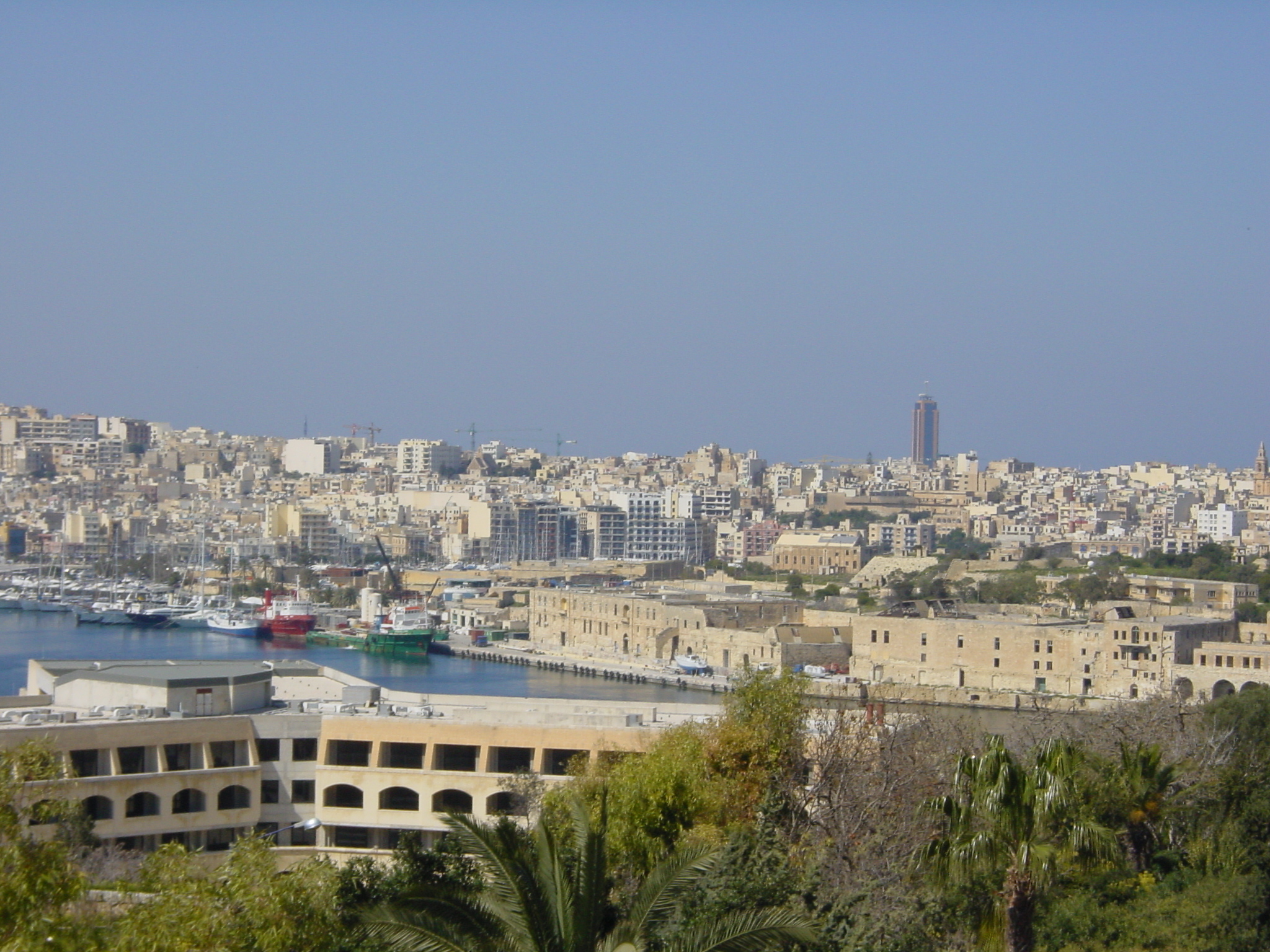 Picture Malta Le Meridien Phoenicia Hotel 2003-03 13 - Center Le Meridien Phoenicia Hotel