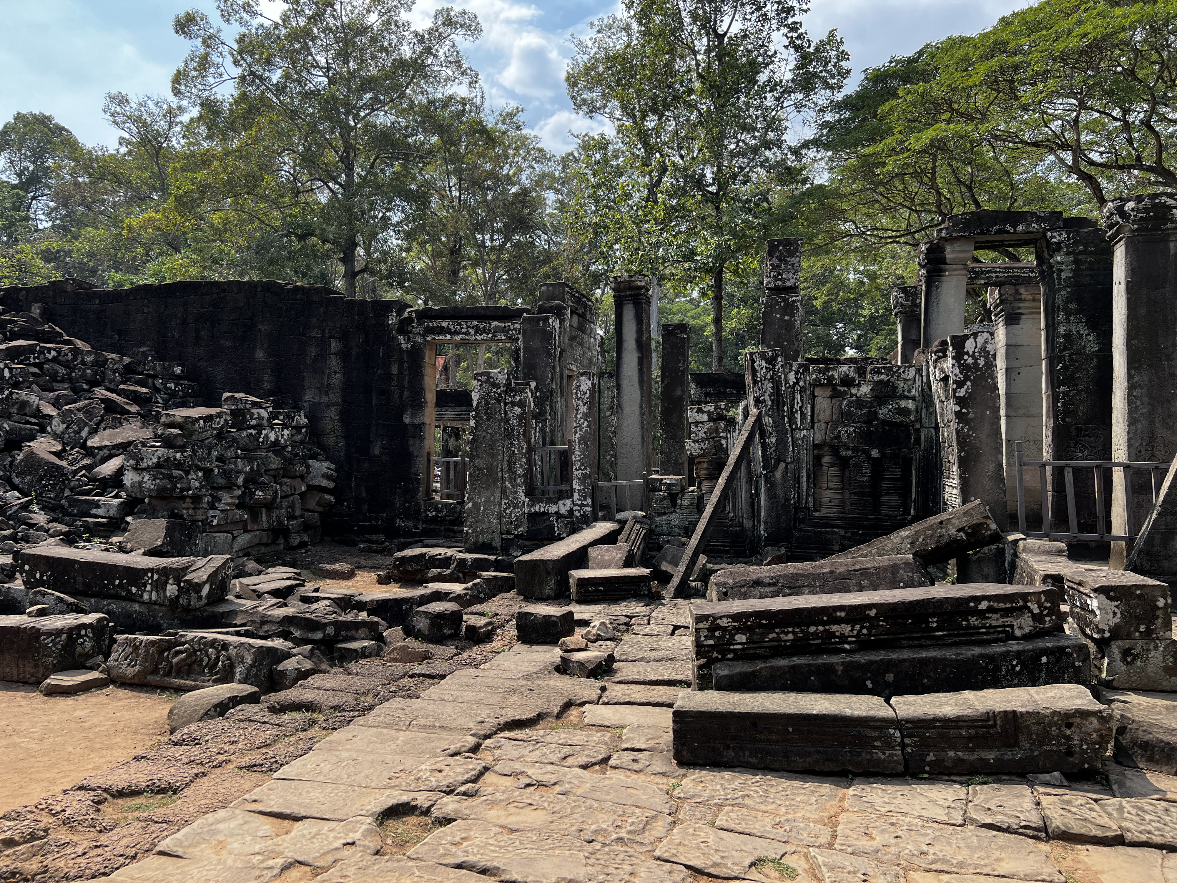 Picture Cambodia Siem Reap Bayon 2023-01 89 - Around Bayon