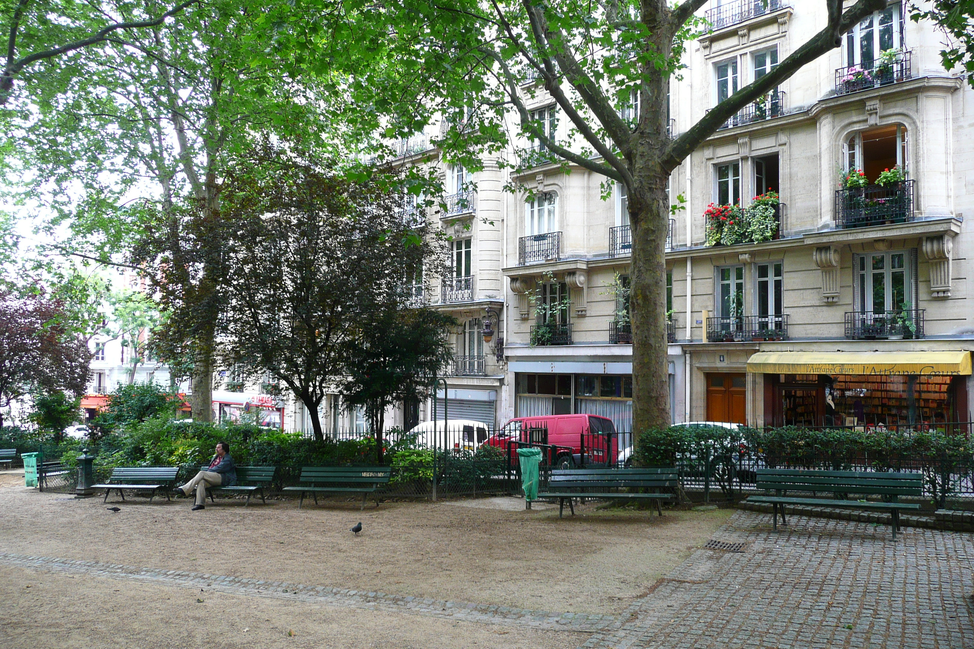 Picture France Paris Montmartre 2007-06 40 - History Montmartre