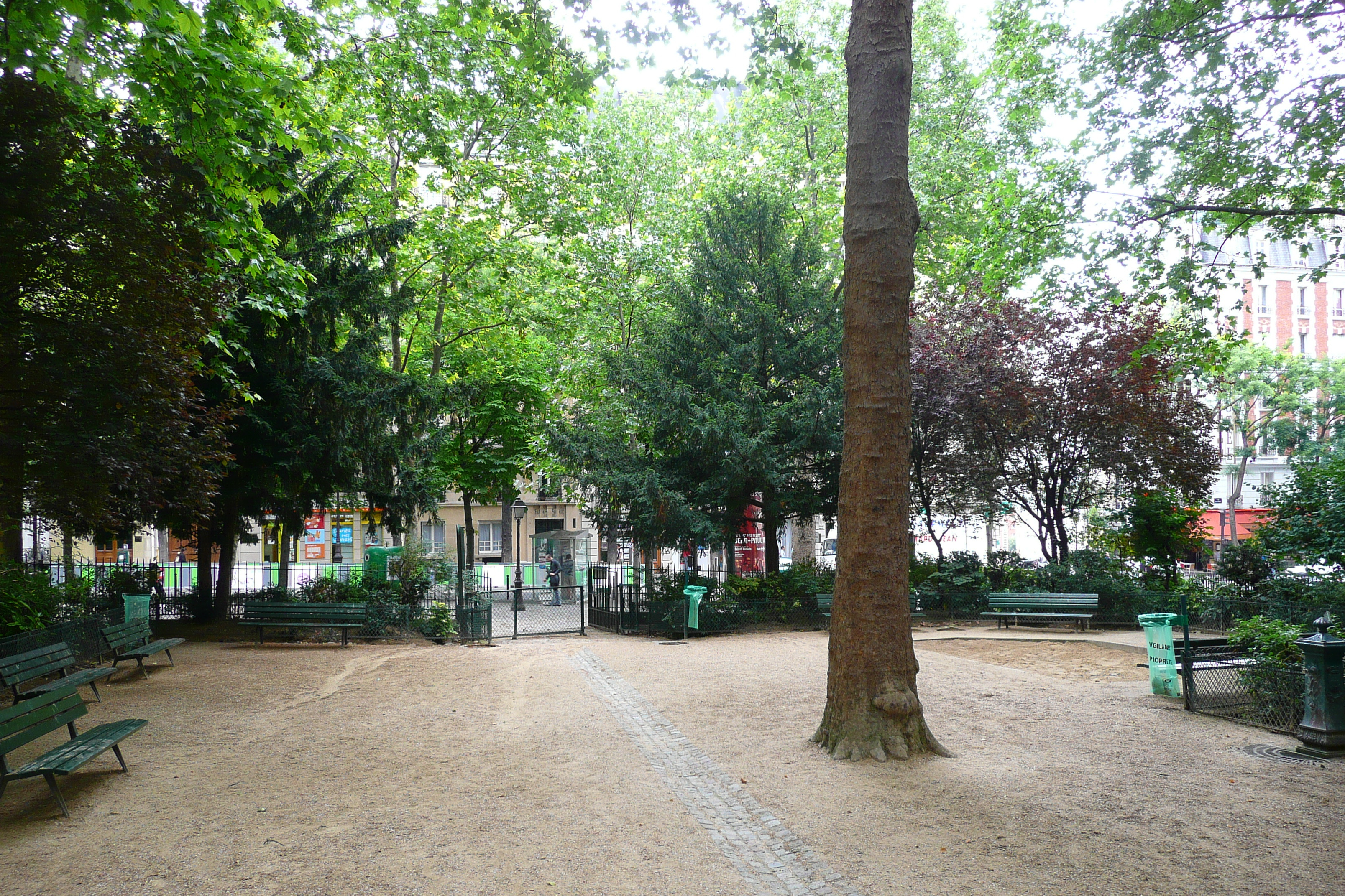 Picture France Paris Montmartre 2007-06 34 - Discovery Montmartre