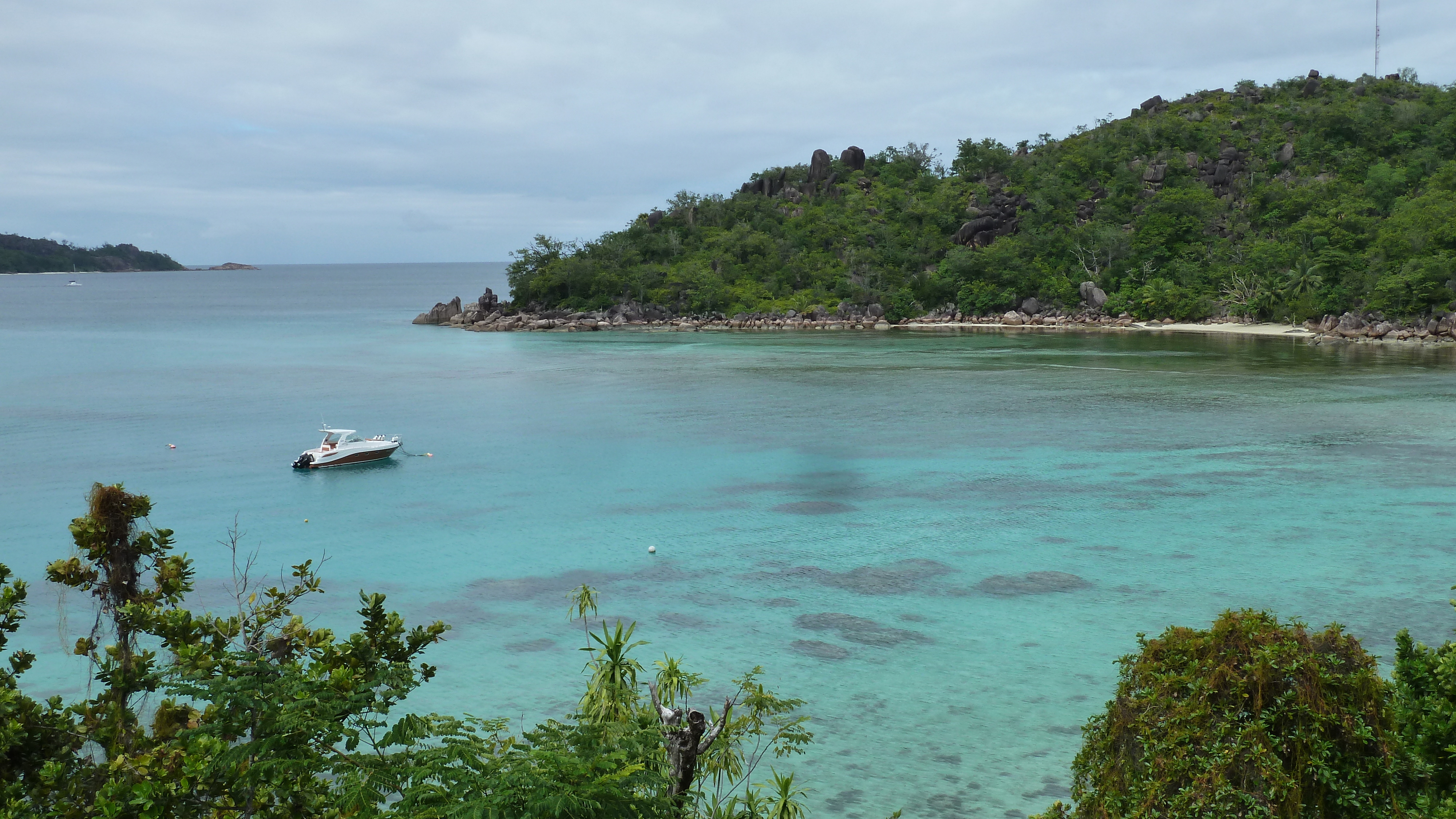 Picture Seychelles Praslin 2011-10 184 - Center Praslin