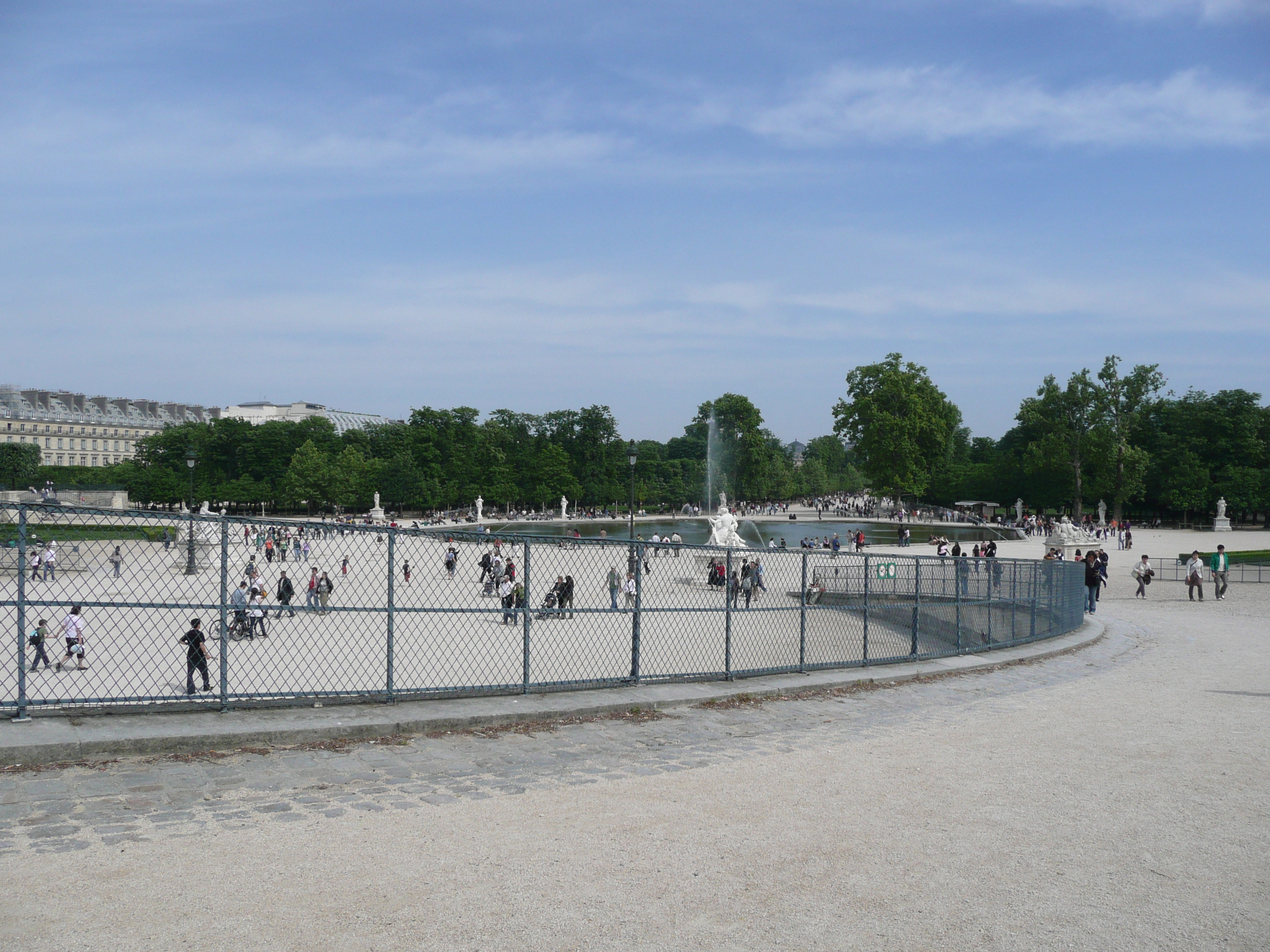 Picture France Paris Garden of Tuileries 2007-05 289 - Tours Garden of Tuileries