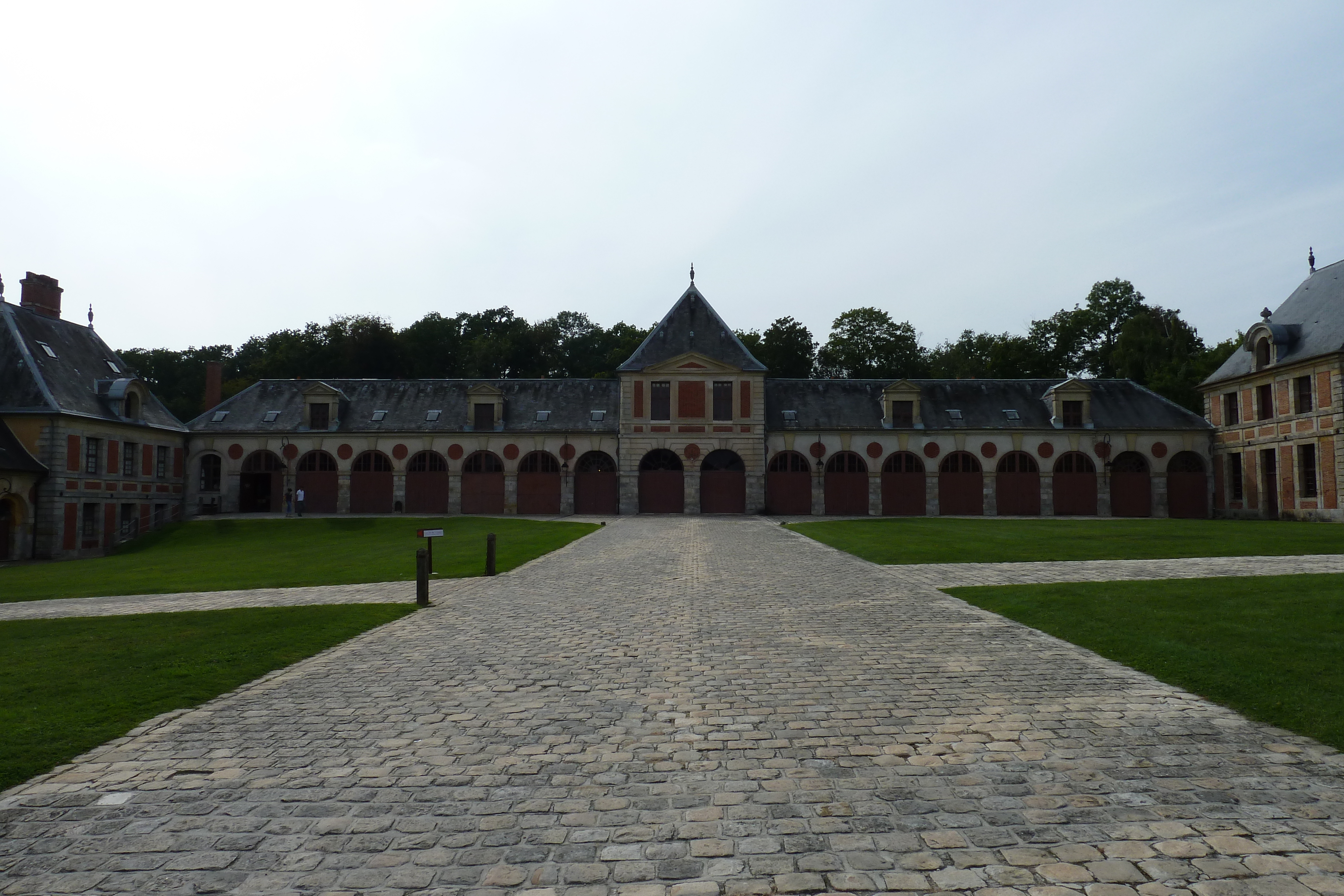 Picture France Vaux Le Vicomte Castle Vaux Le Vicomte Gardens 2010-09 41 - Center Vaux Le Vicomte Gardens