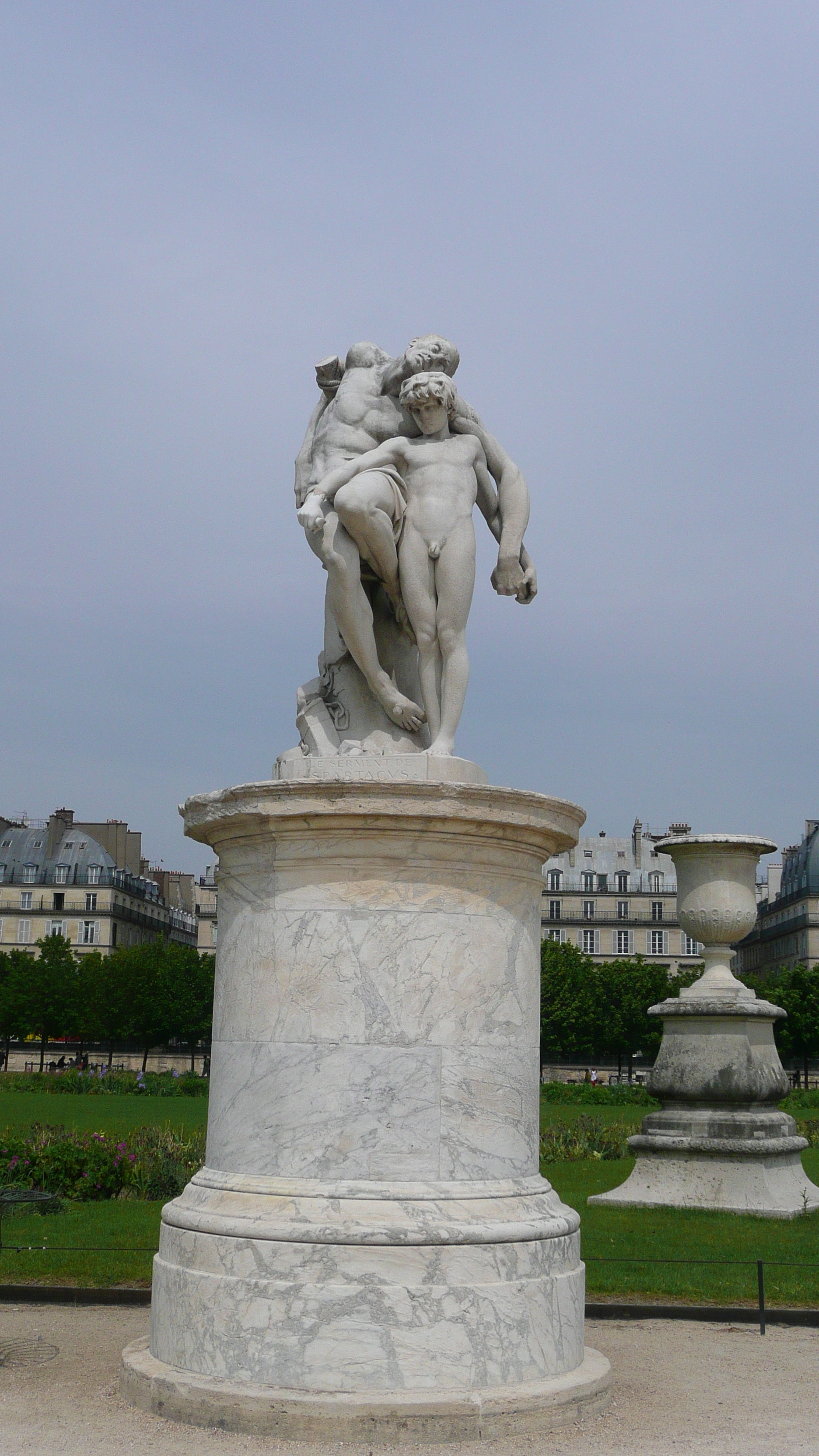 Picture France Paris Garden of Tuileries 2007-05 296 - History Garden of Tuileries