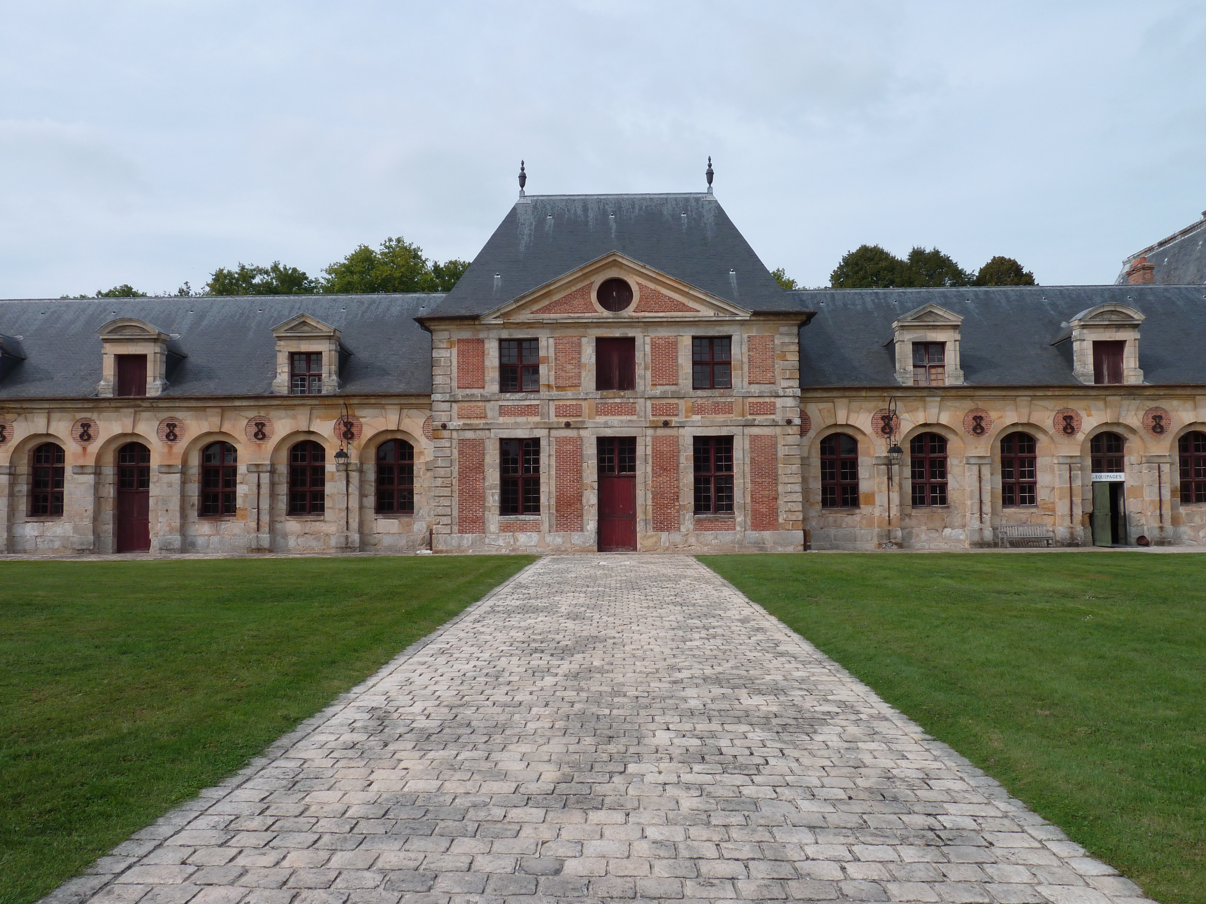 Picture France Vaux Le Vicomte Castle Vaux Le Vicomte Gardens 2010-09 51 - Discovery Vaux Le Vicomte Gardens