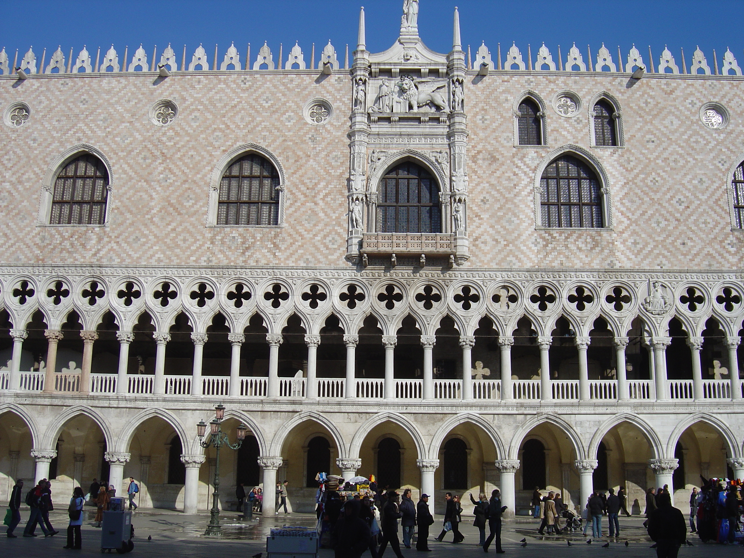 Picture Italy Venice 2005-03 245 - Discovery Venice