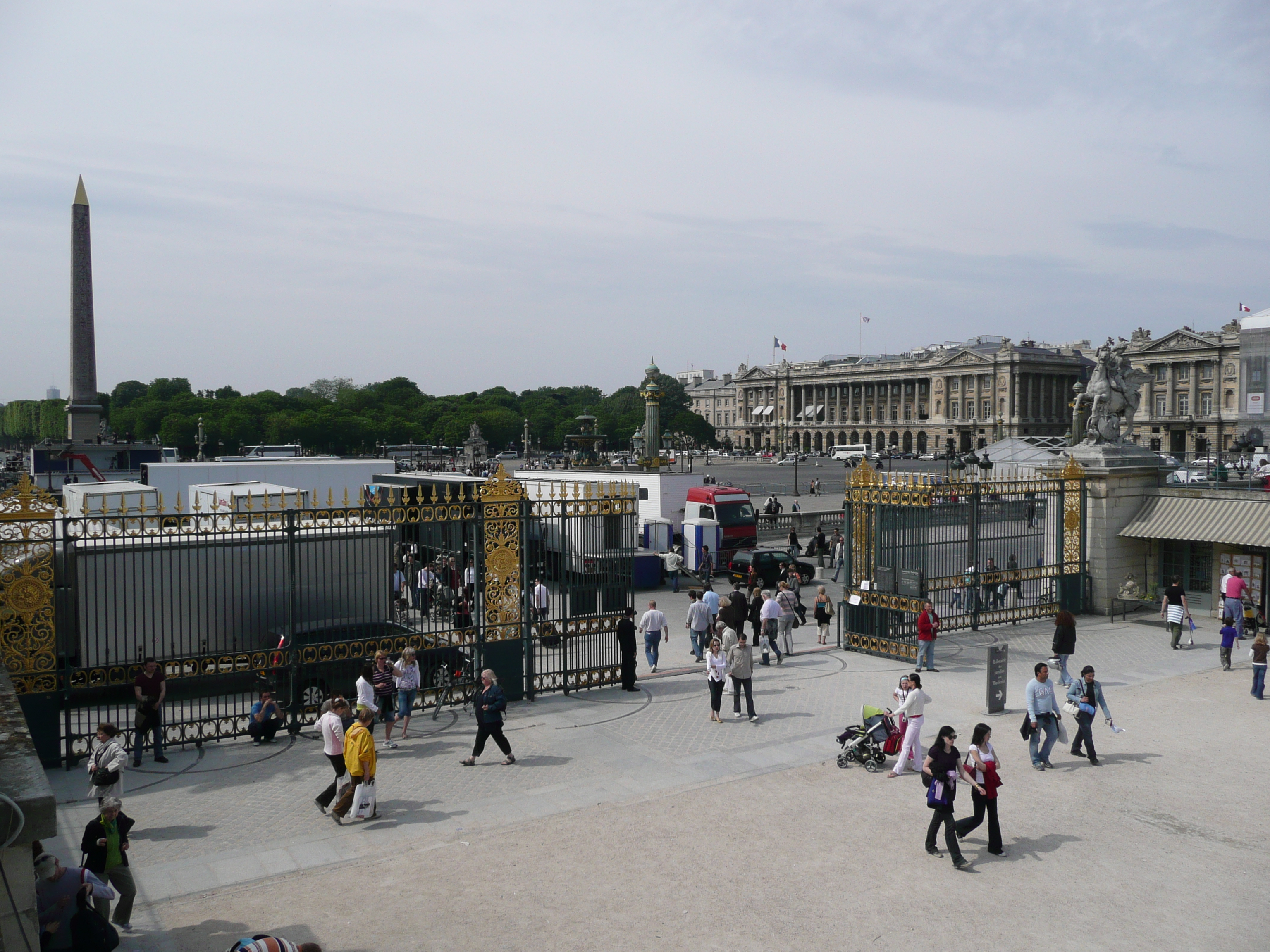 Picture France Paris Garden of Tuileries 2007-05 111 - History Garden of Tuileries