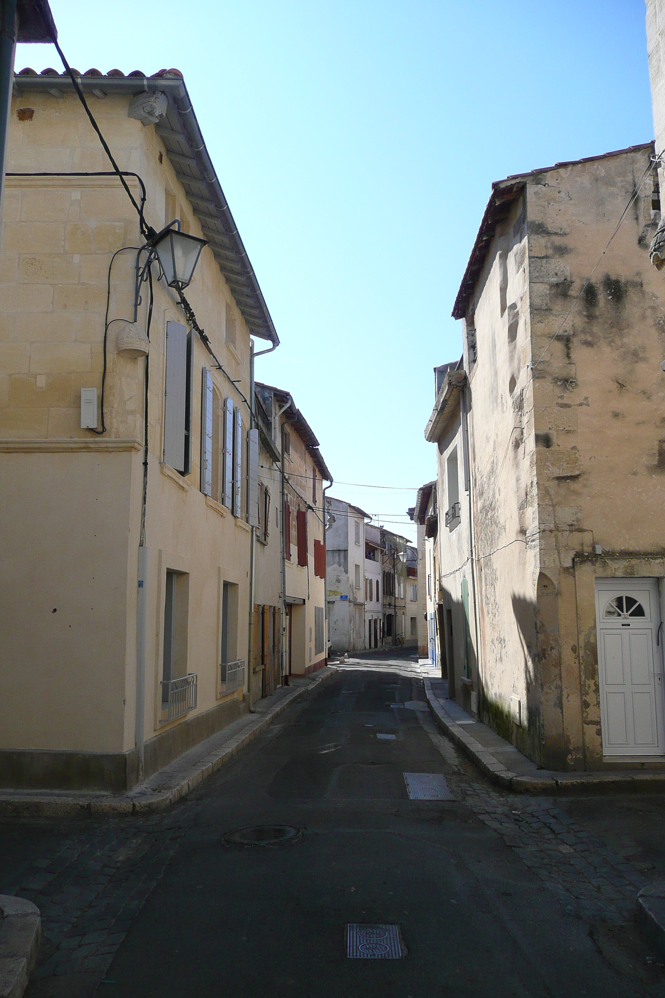 Picture France Tarascon 2008-04 133 - Tours Tarascon