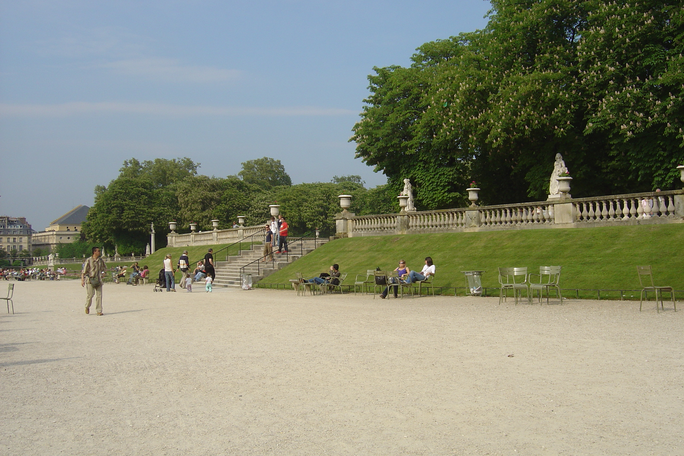 Picture France Paris Luxembourg Garden 2007-04 65 - Tour Luxembourg Garden