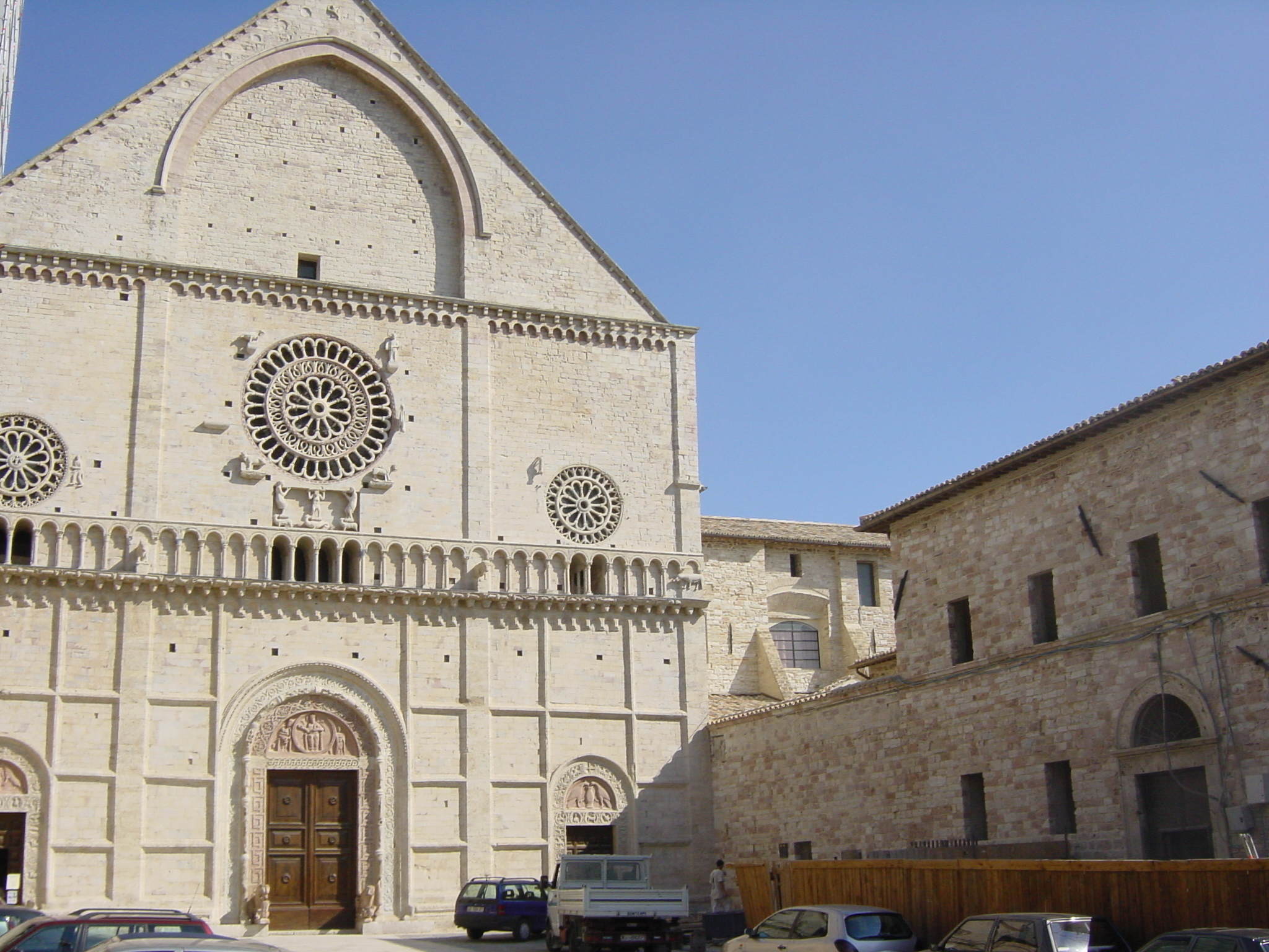 Picture Italy Assisi 2002-07 20 - History Assisi