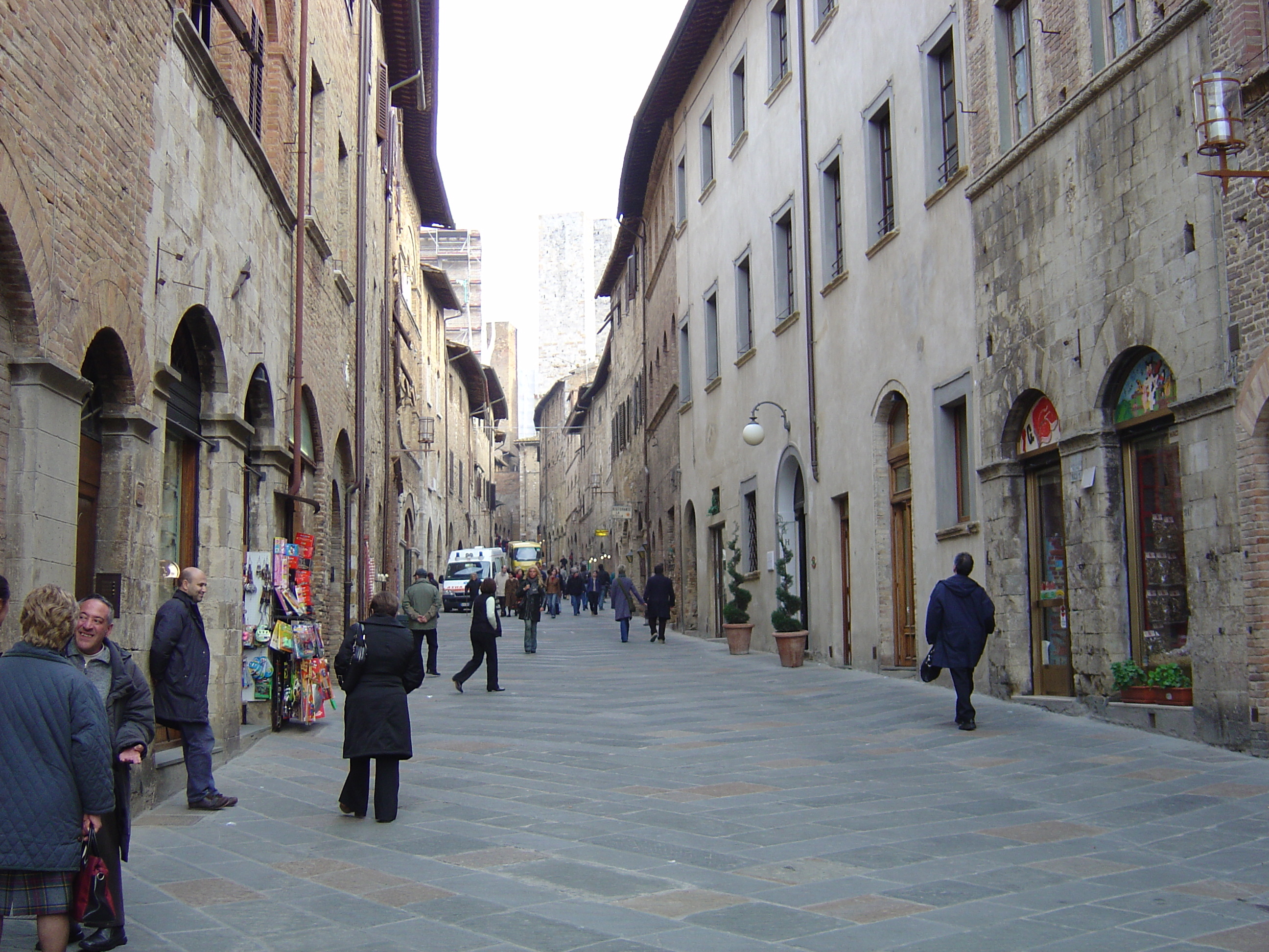 Picture Italy San Gimignano 2004-03 25 - Tour San Gimignano