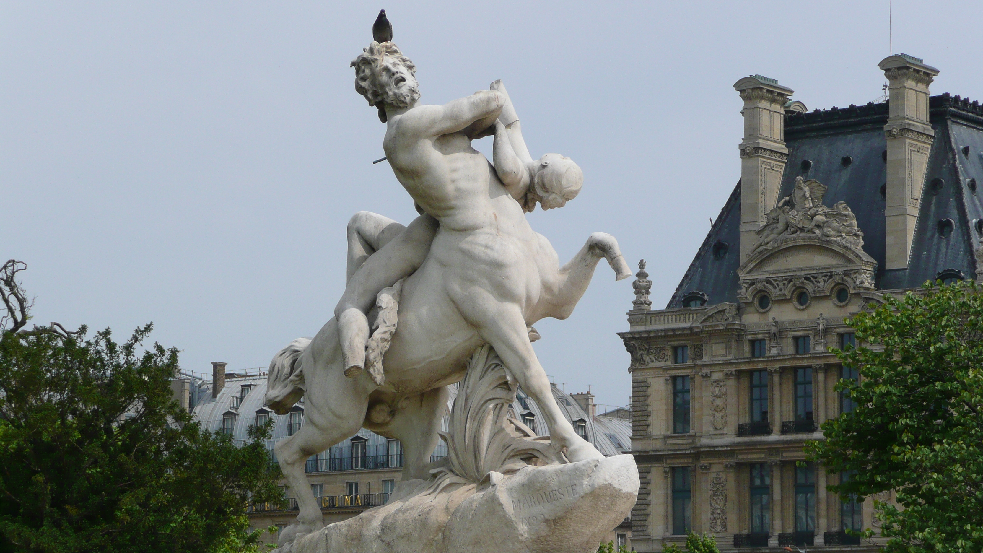 Picture France Paris Garden of Tuileries 2007-05 118 - Center Garden of Tuileries