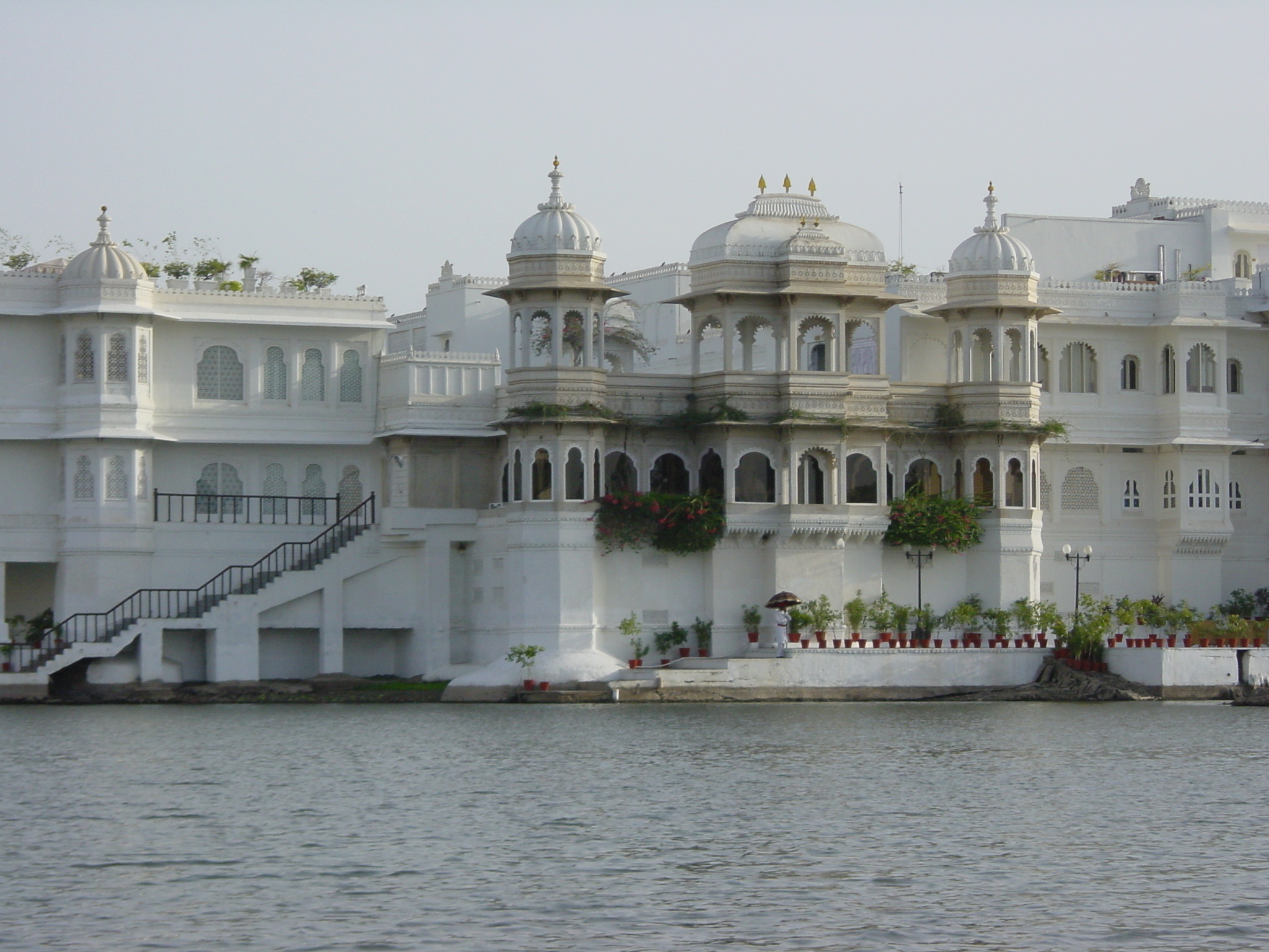 Picture India Udaipur Lake Palace Hotel 2003-05 56 - Journey Lake Palace Hotel