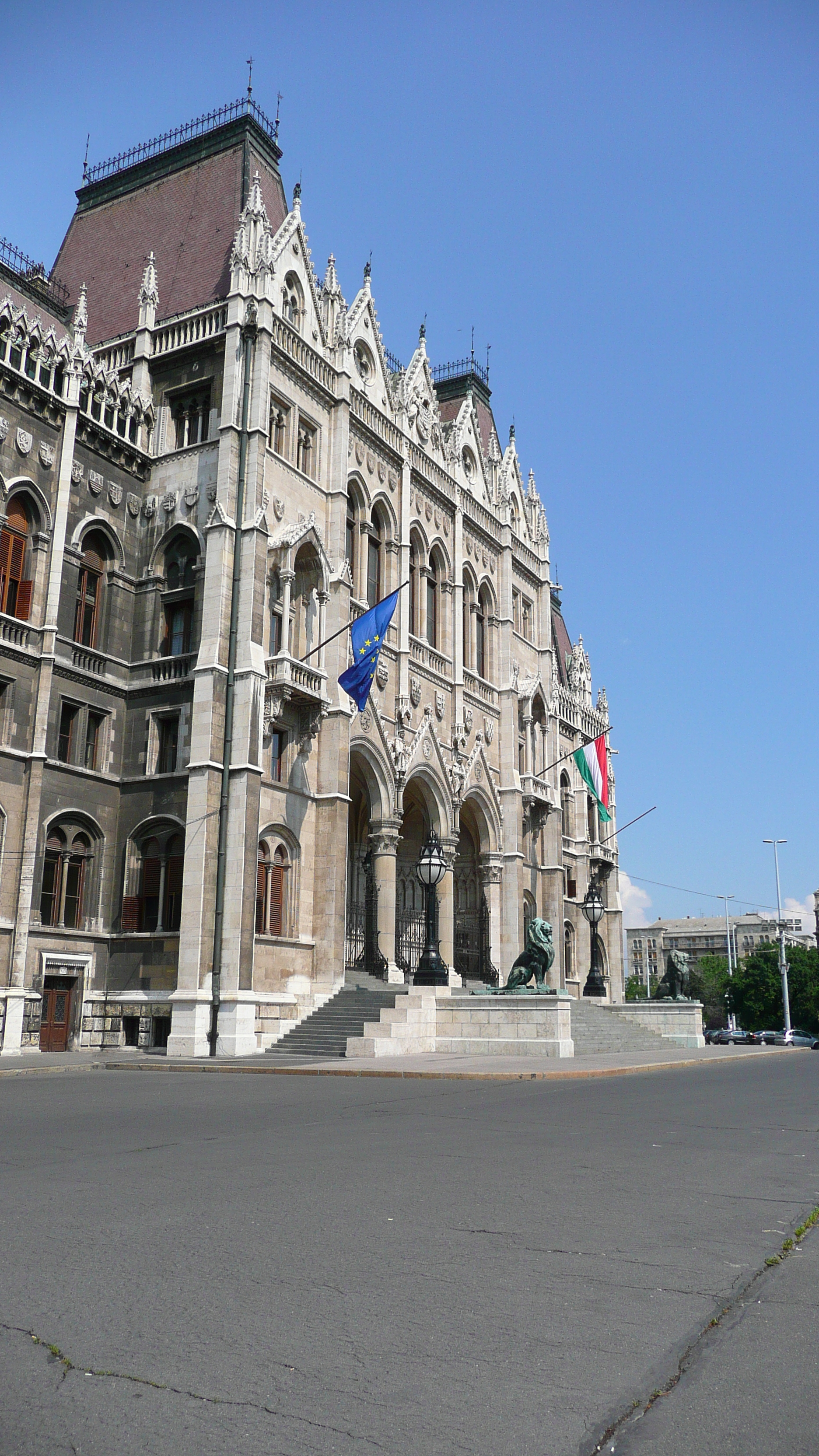 Picture Hungary Budapest Budapest Parliament 2007-06 37 - History Budapest Parliament