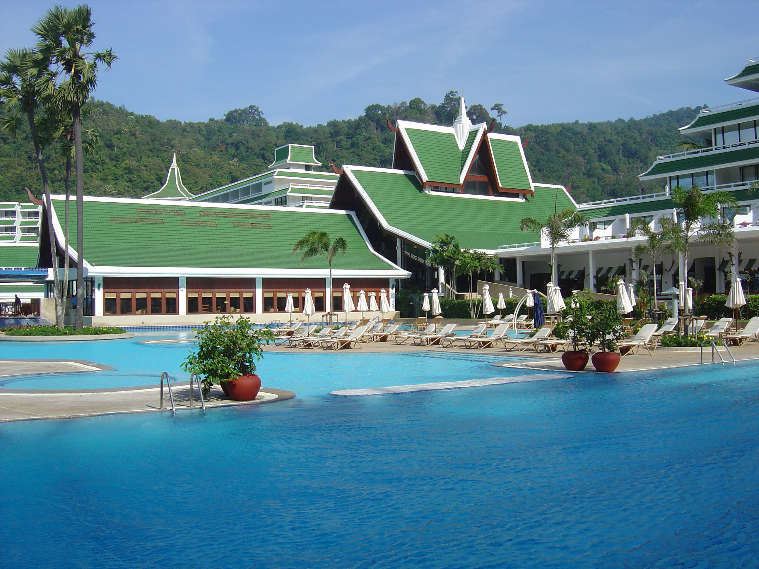 Picture Thailand Phuket Meridien Phuket Beach Hotel 2005-12 72 - Center Meridien Phuket Beach Hotel